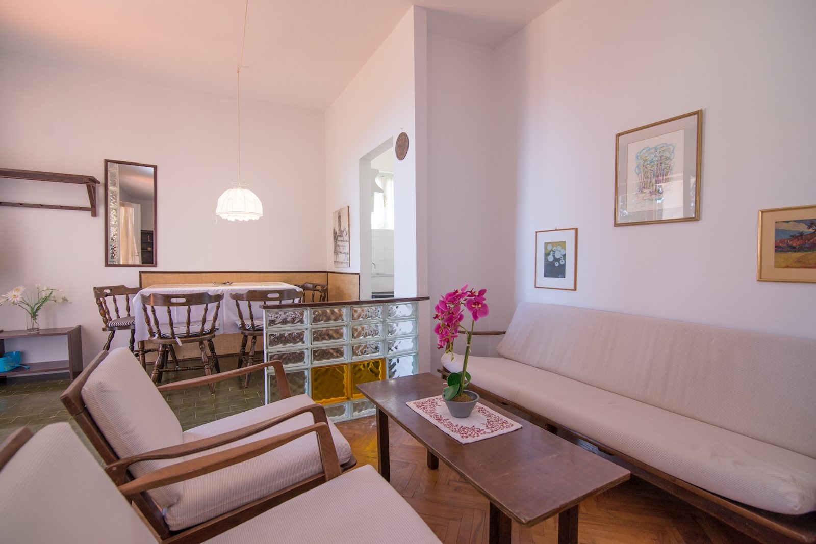 Two bedroom apartment with terrace Veli Lošinj, Lošinj  A-a