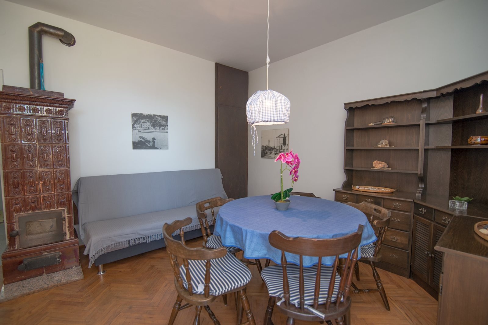 Two bedroom apartment with terrace Veli Lošinj, Lošinj  A-a