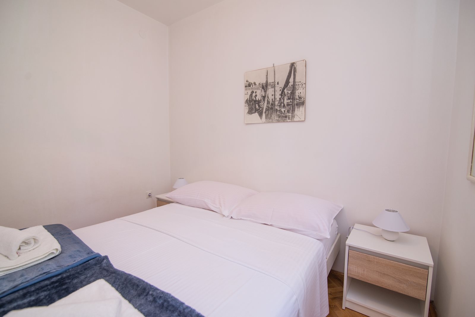 Two bedroom apartment with terrace Veli Lošinj, Lošinj  A-b