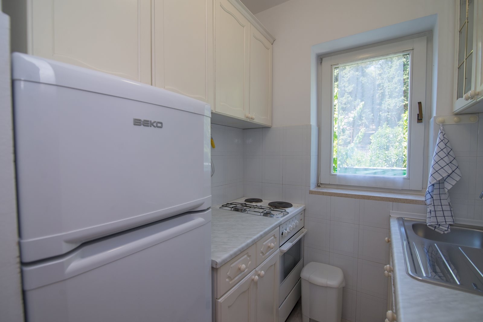 Two bedroom apartment with terrace Veli Lošinj, Lošinj  A-b