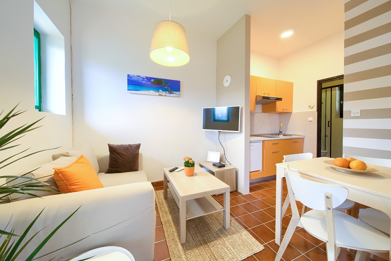 Two bedroom apartment with terrace Baška, Krk (A-19708-a)