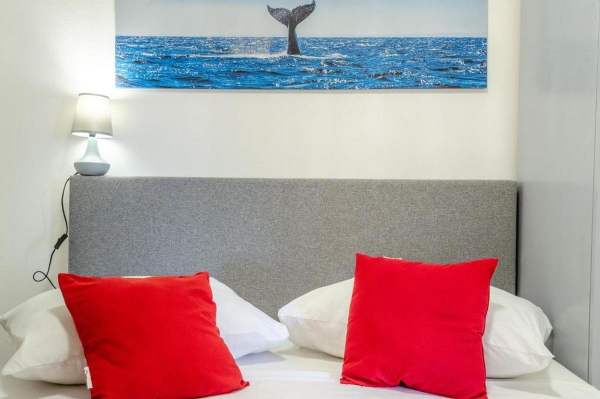 Three bedroom house with terrace and sea view Cove Babina, Korčula  K