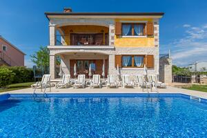 Family friendly house with a swimming pool Buici, Porec - 19720