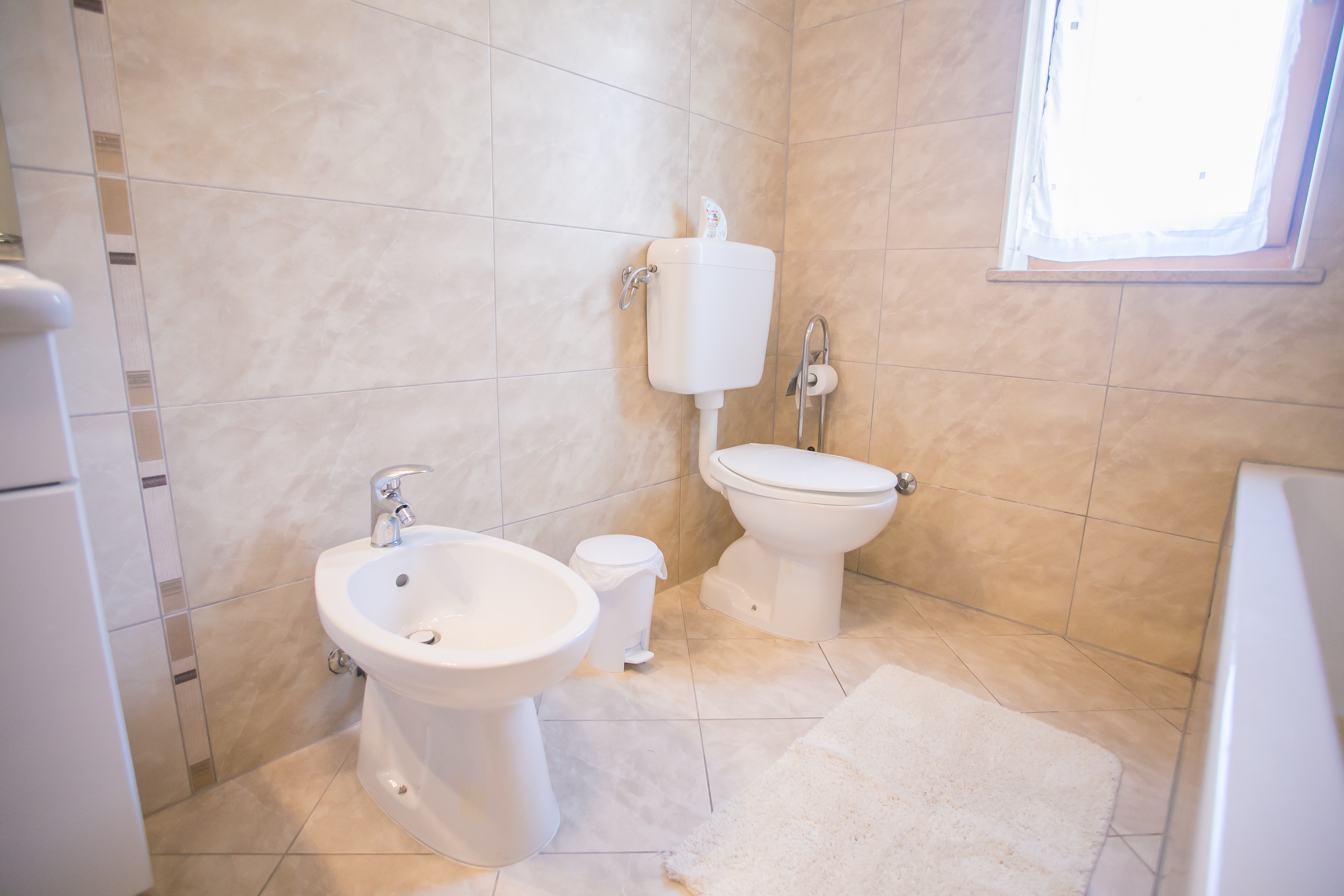 Comfortable and spacious house with terrace Buići, Poreč  K