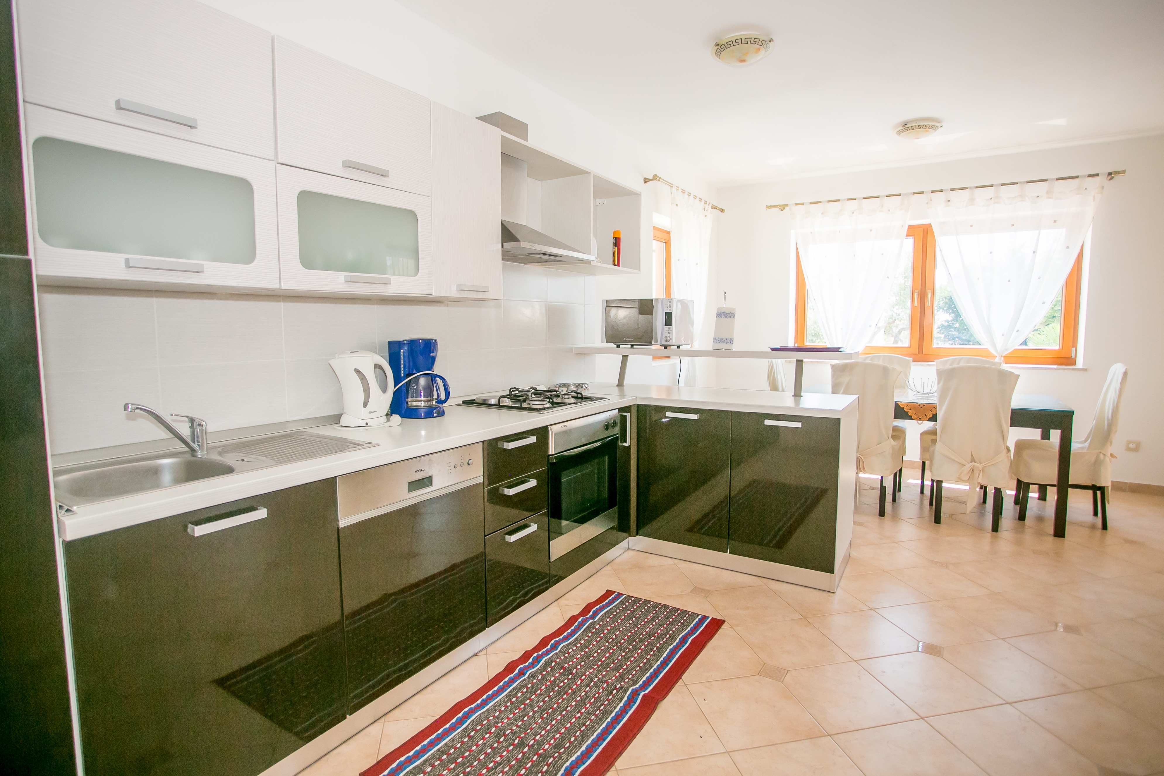 Comfortable and spacious house with terrace Buići, Poreč  K