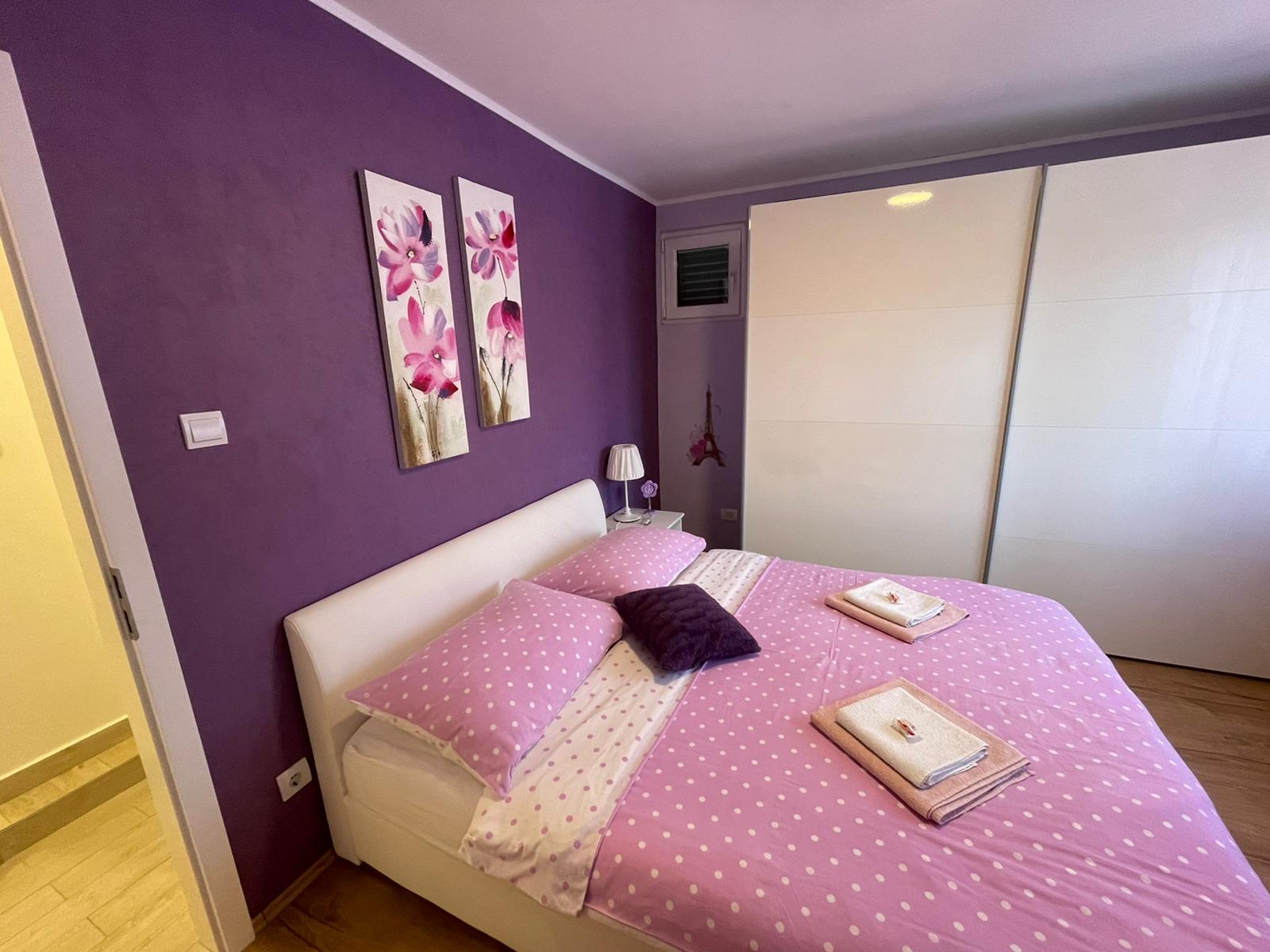 Three bedroom house with terrace Gornje Planjane, Zagora  K