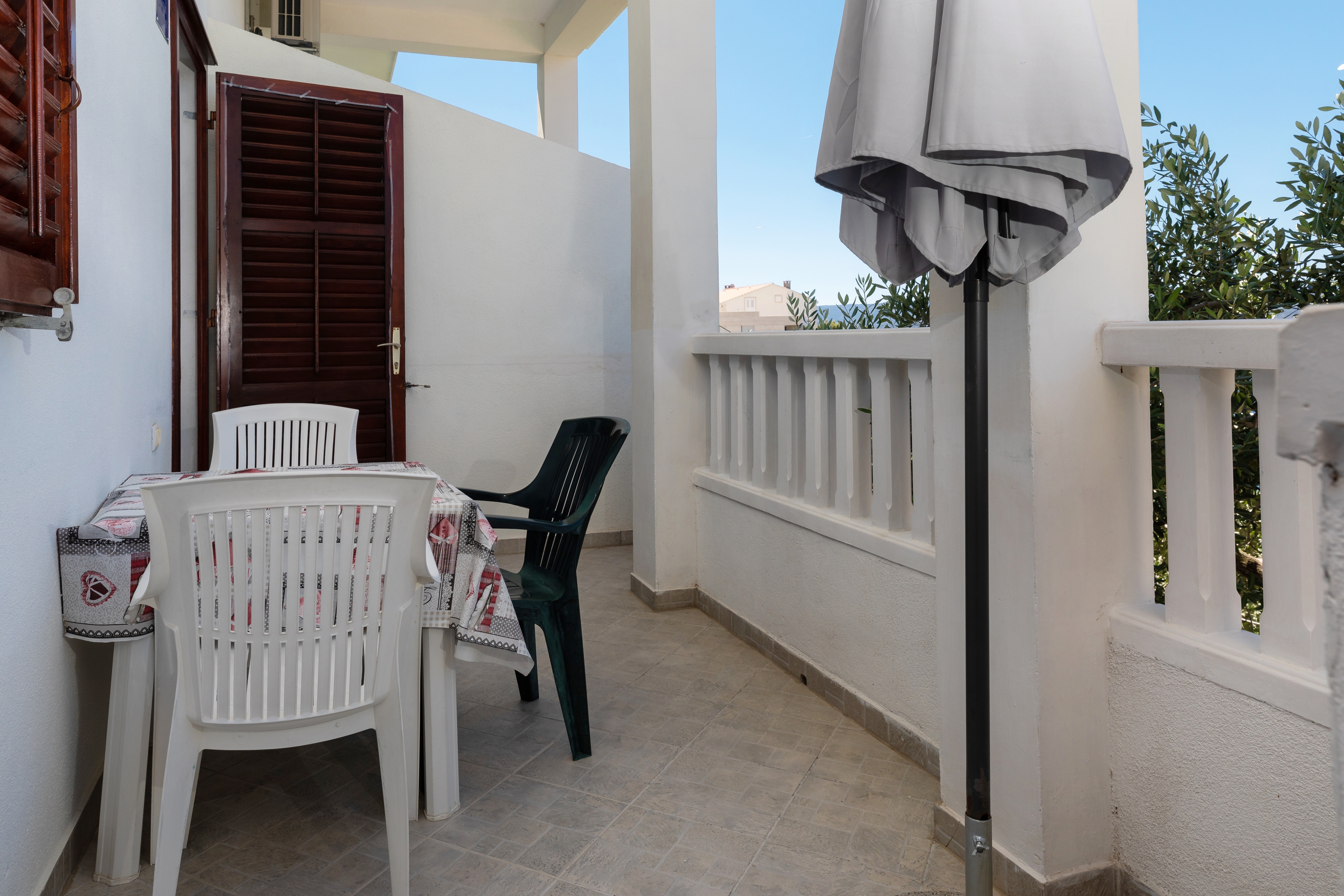 Studio flat with terrace and sea view Stanići (Omiš) (AS-19750-a) Studio flat with terrace and sea view Stanići (Omiš) (AS-19750-a)