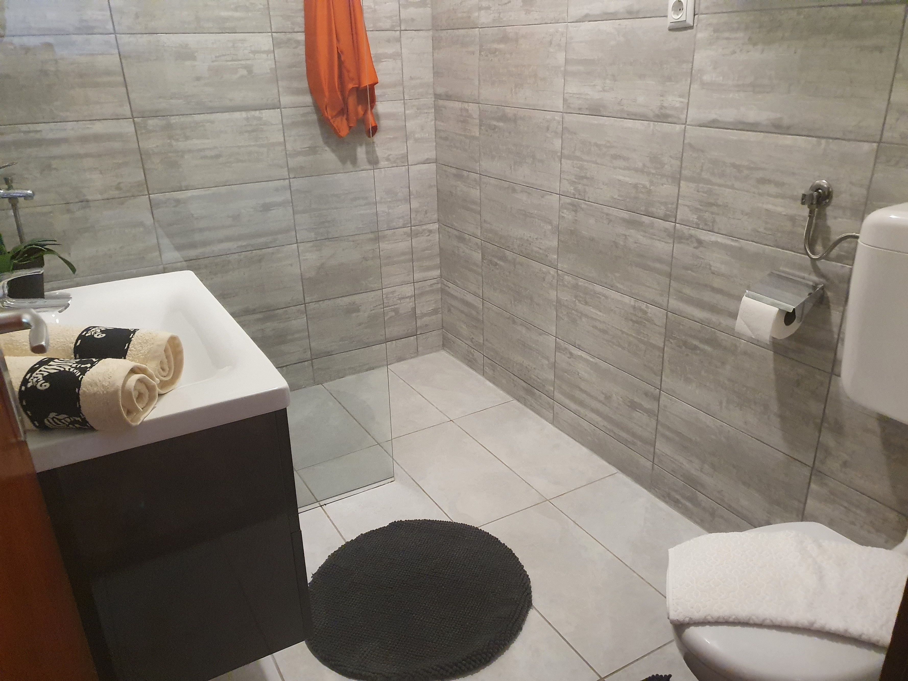 Two bedroom apartment with terrace and sea view Senj  A-a