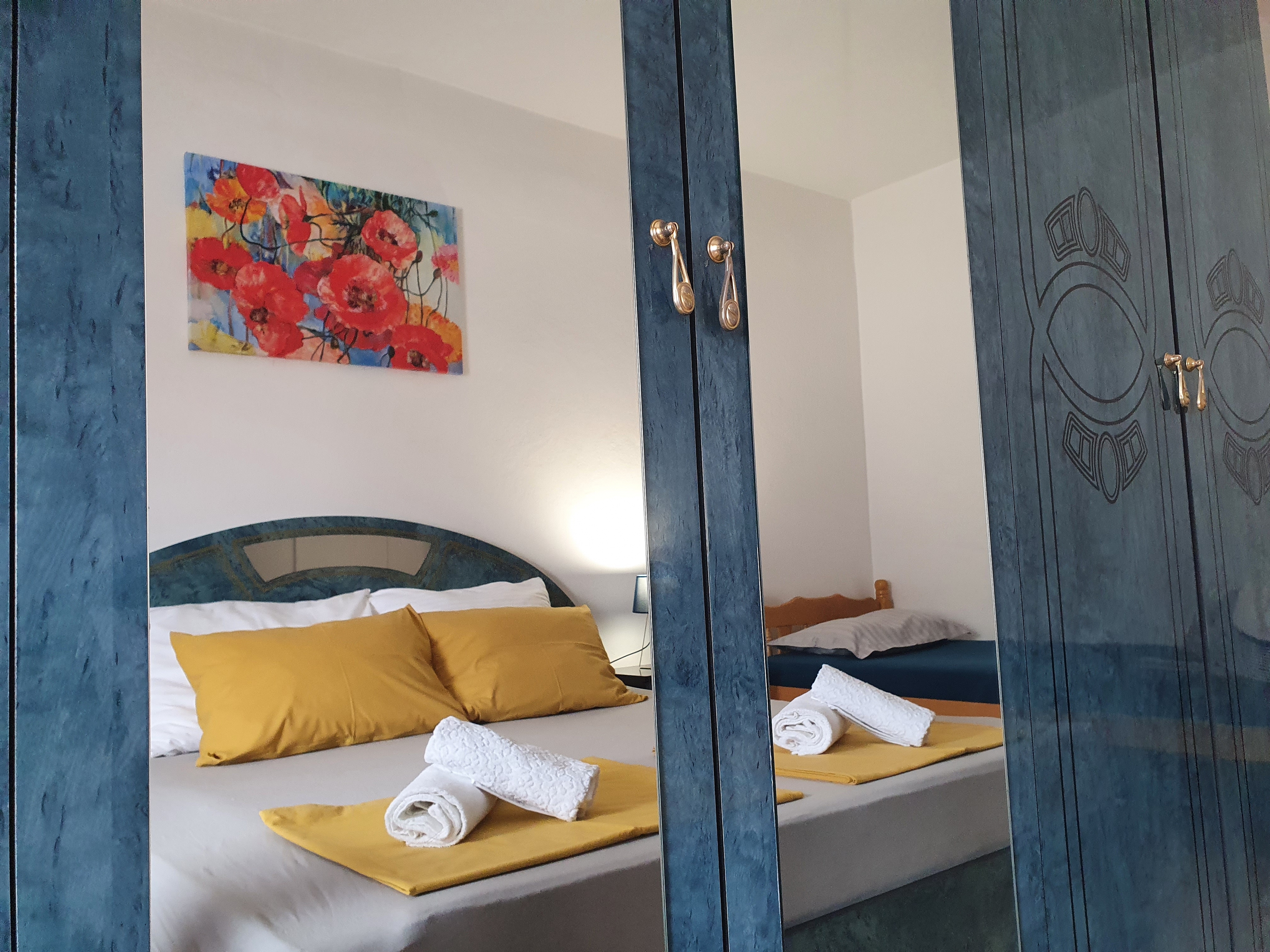Two bedroom apartment with terrace and sea view Senj  A-a
