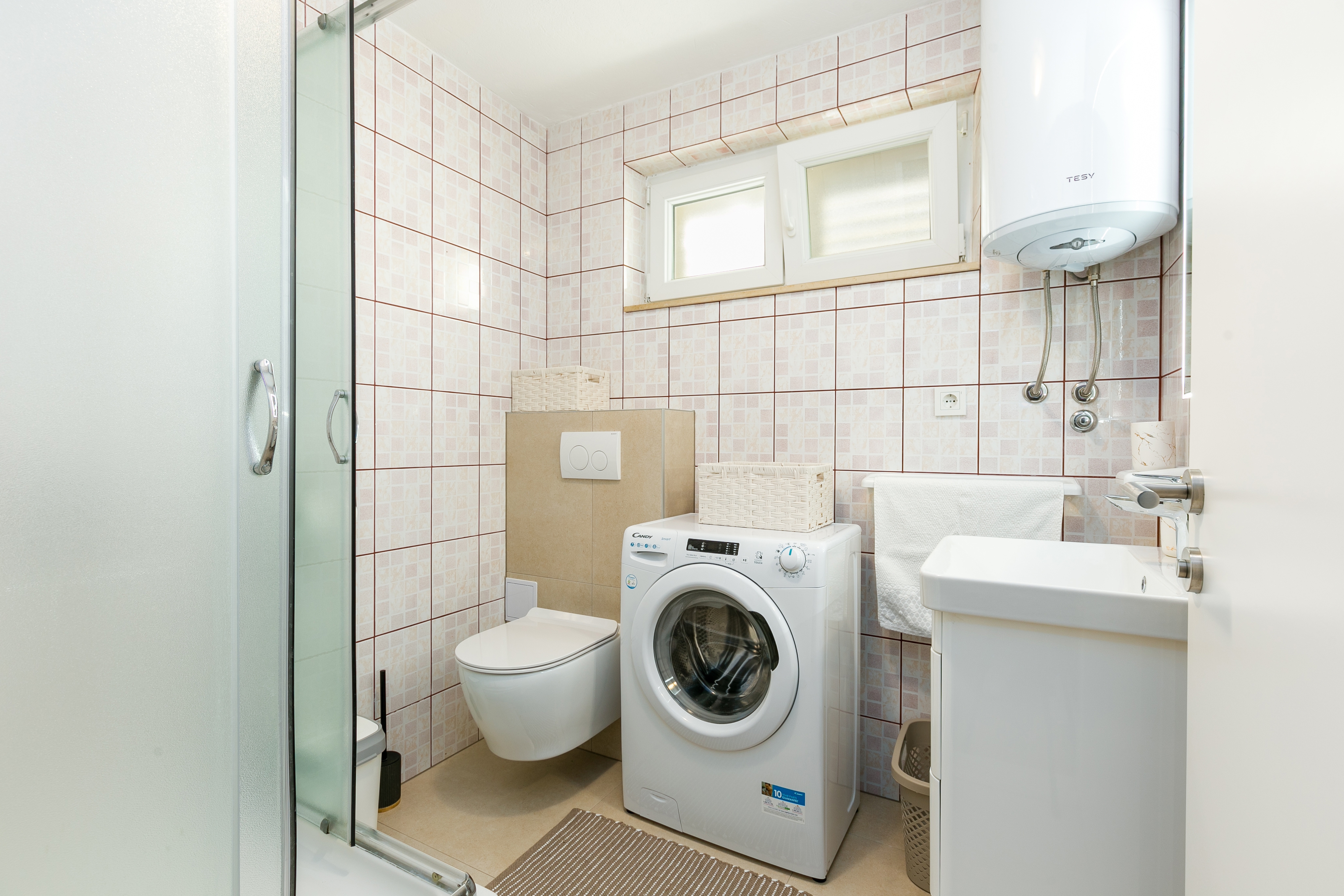 Two bedroom apartment with terrace Okrug Gornji, Čiovo  A-b