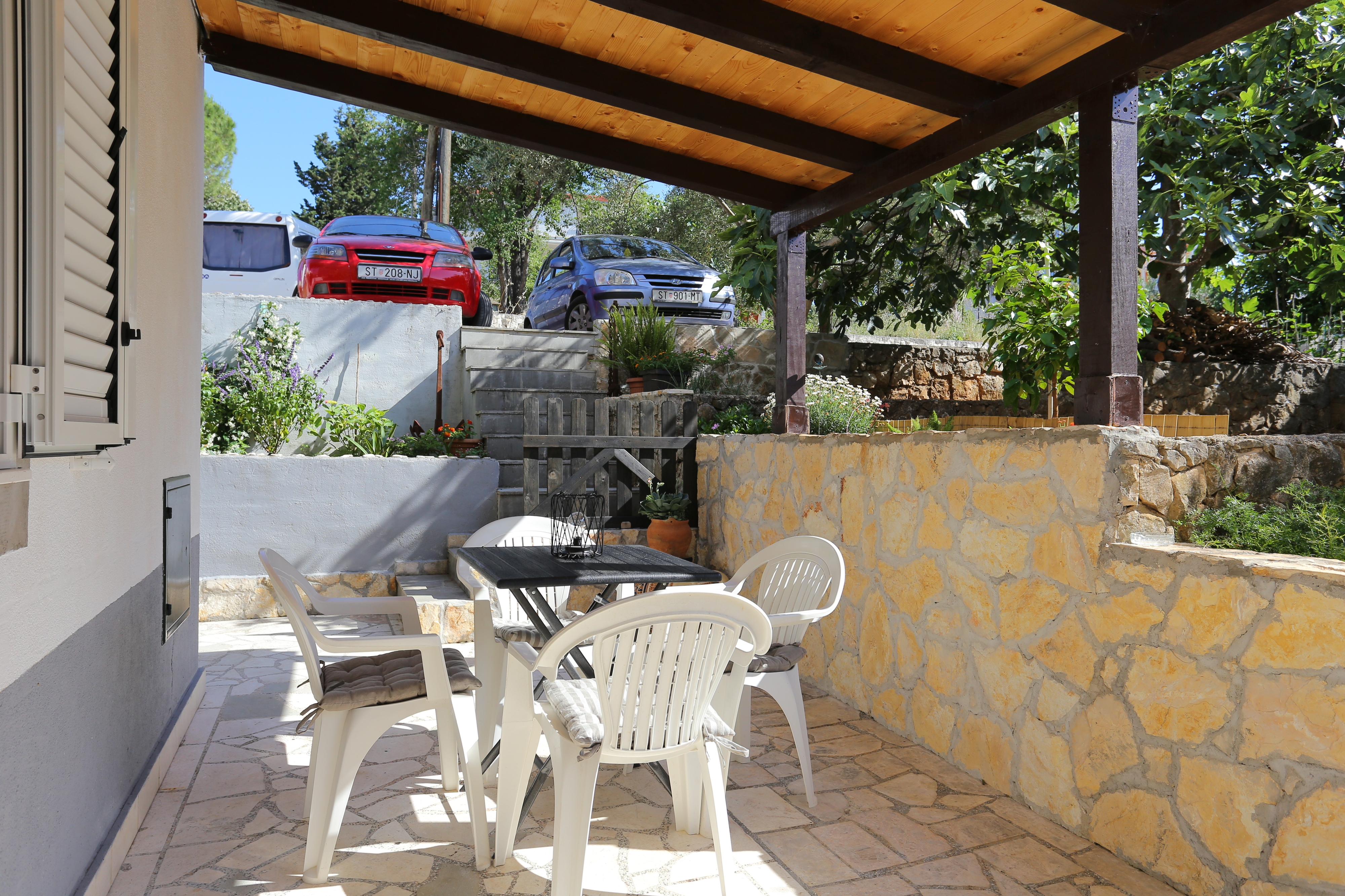 Two bedroom apartment with terrace Okrug Gornji, Čiovo (A-19762-b)