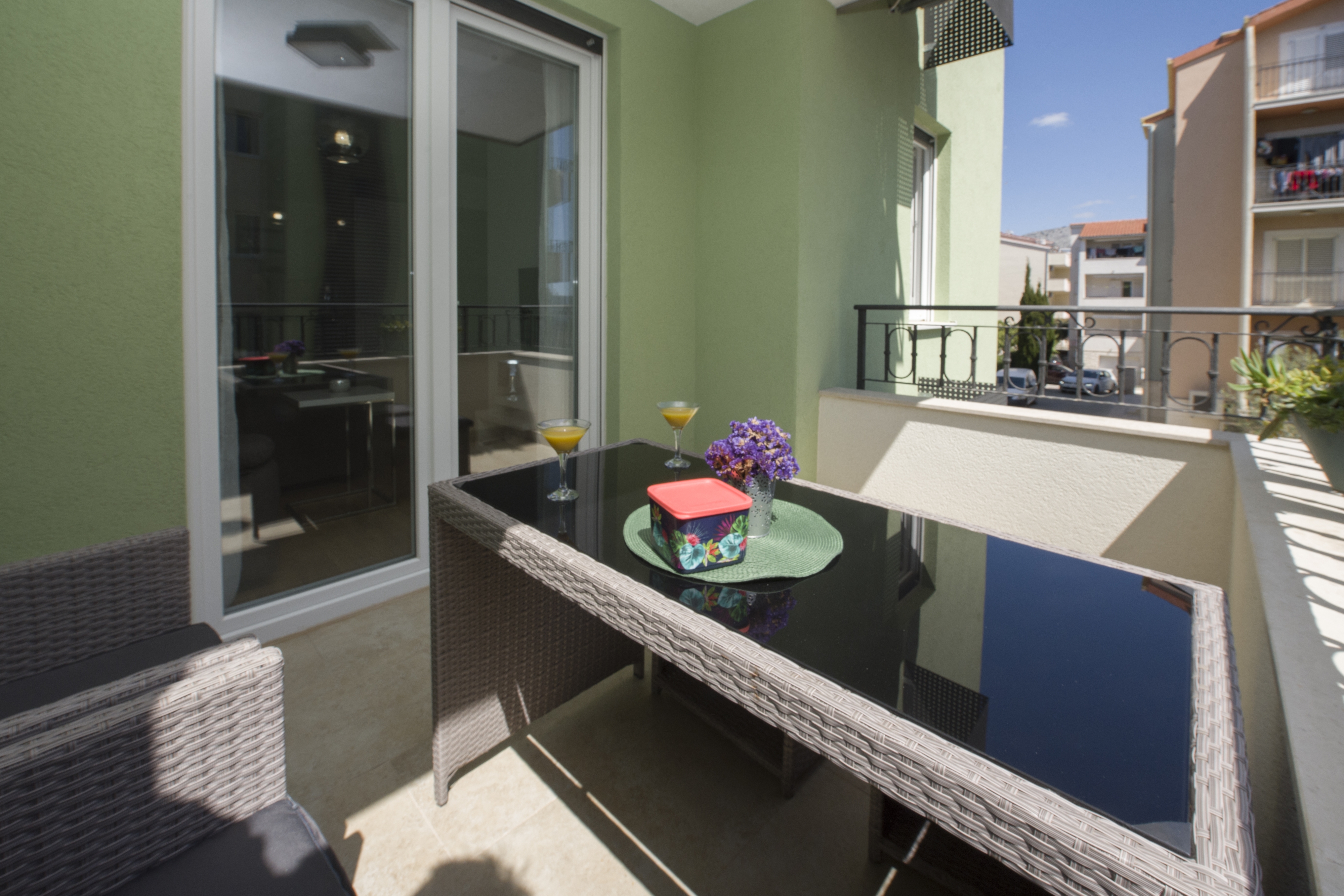 Studio flat with terrace Stobreč, Split  AS-a
