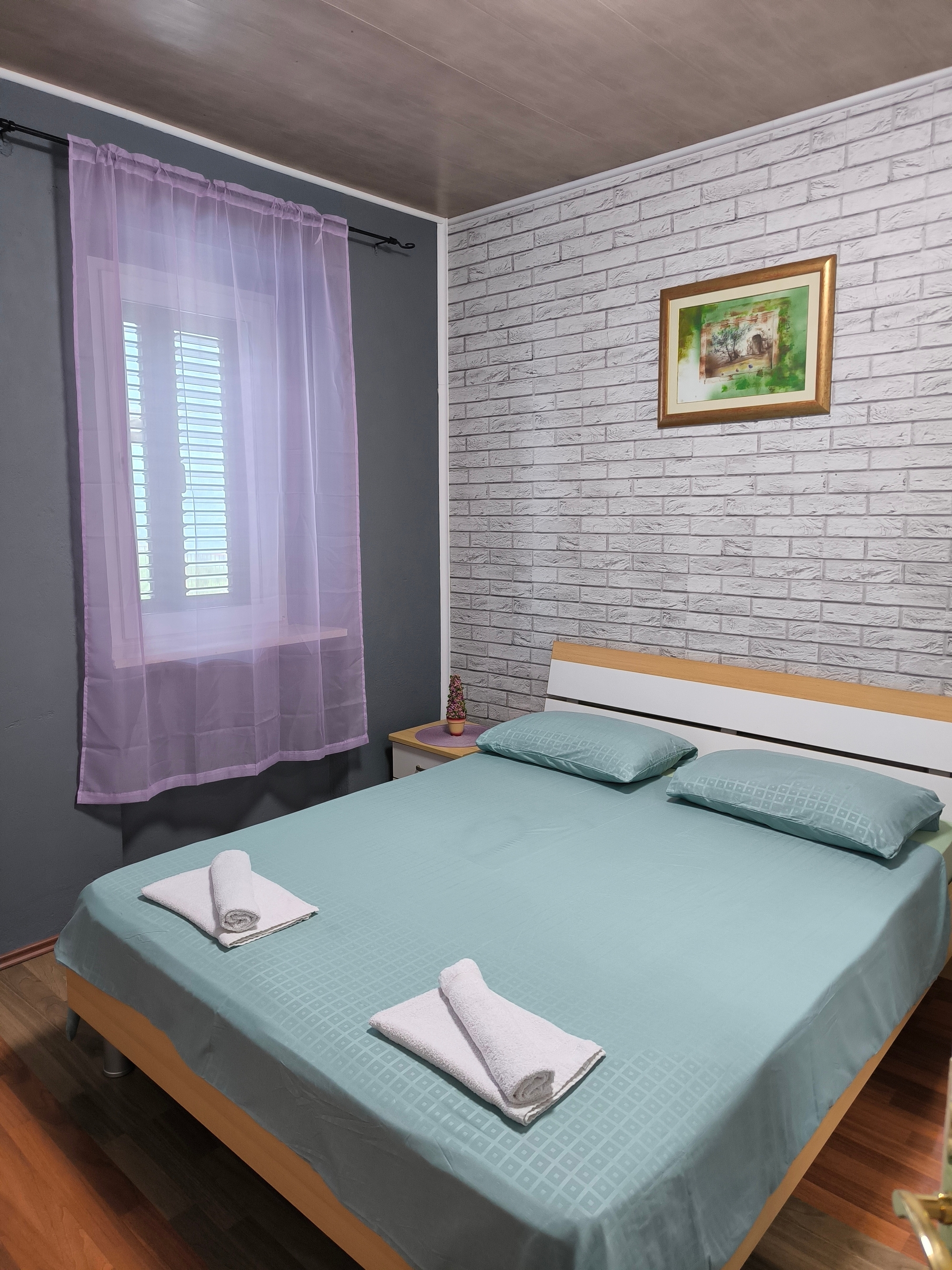 Two bedroom house with terrace Kostanje, Omiš  K