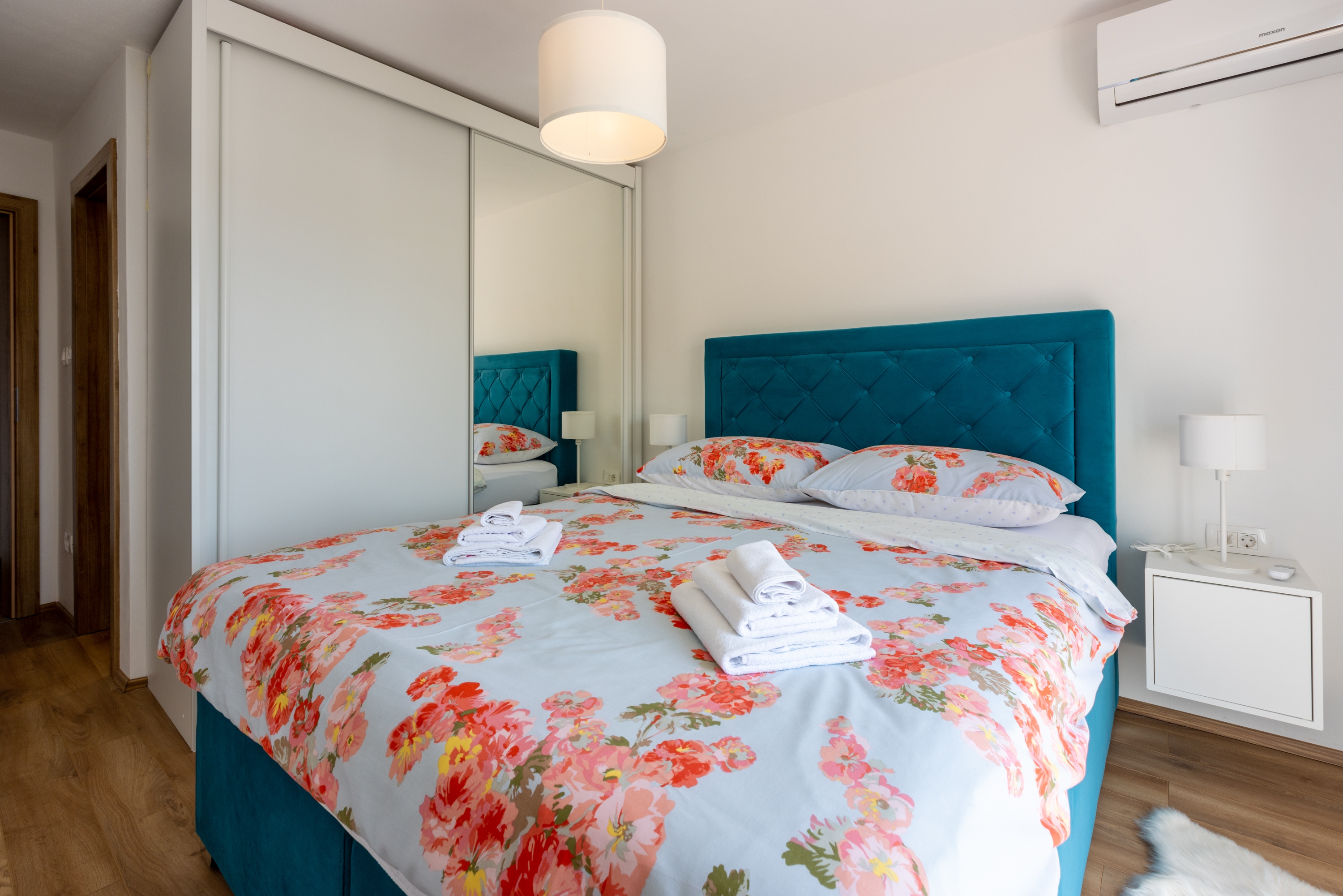 Three bedroom house with terrace and sea view Grižane, Crikvenica  K