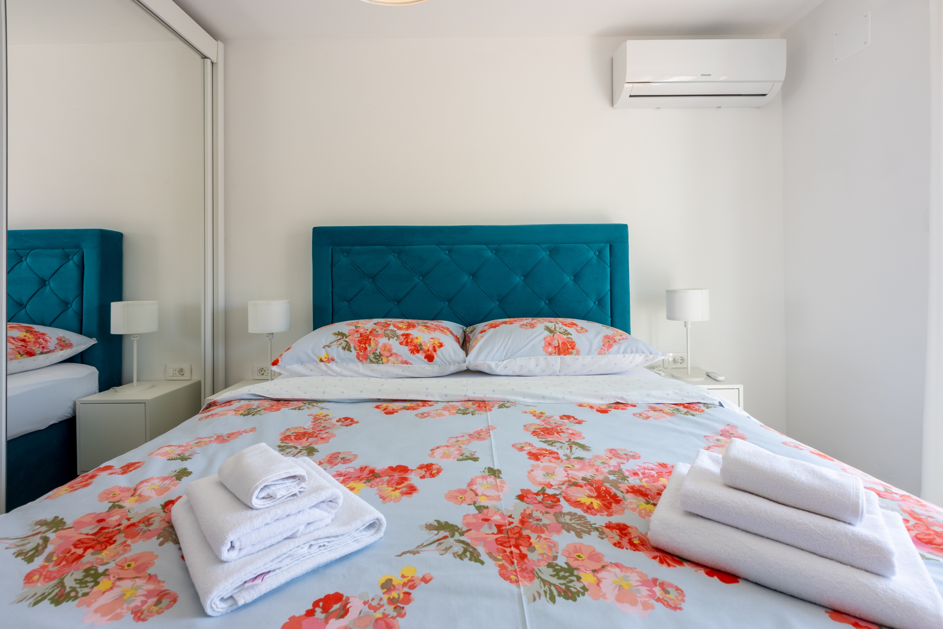 Three bedroom house with terrace and sea view Grižane, Crikvenica  K