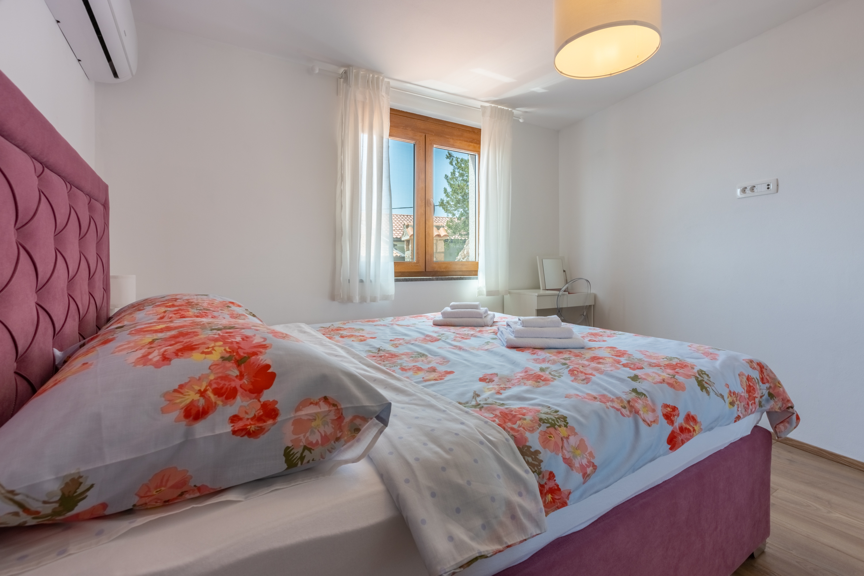 Three bedroom house with terrace and sea view Grižane, Crikvenica  K
