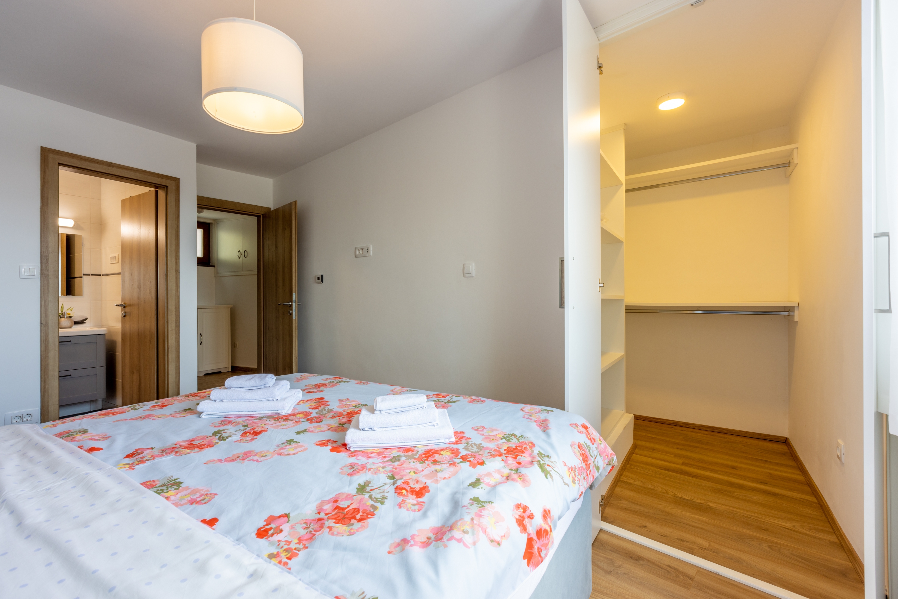 Three bedroom house with terrace and sea view Grižane, Crikvenica  K