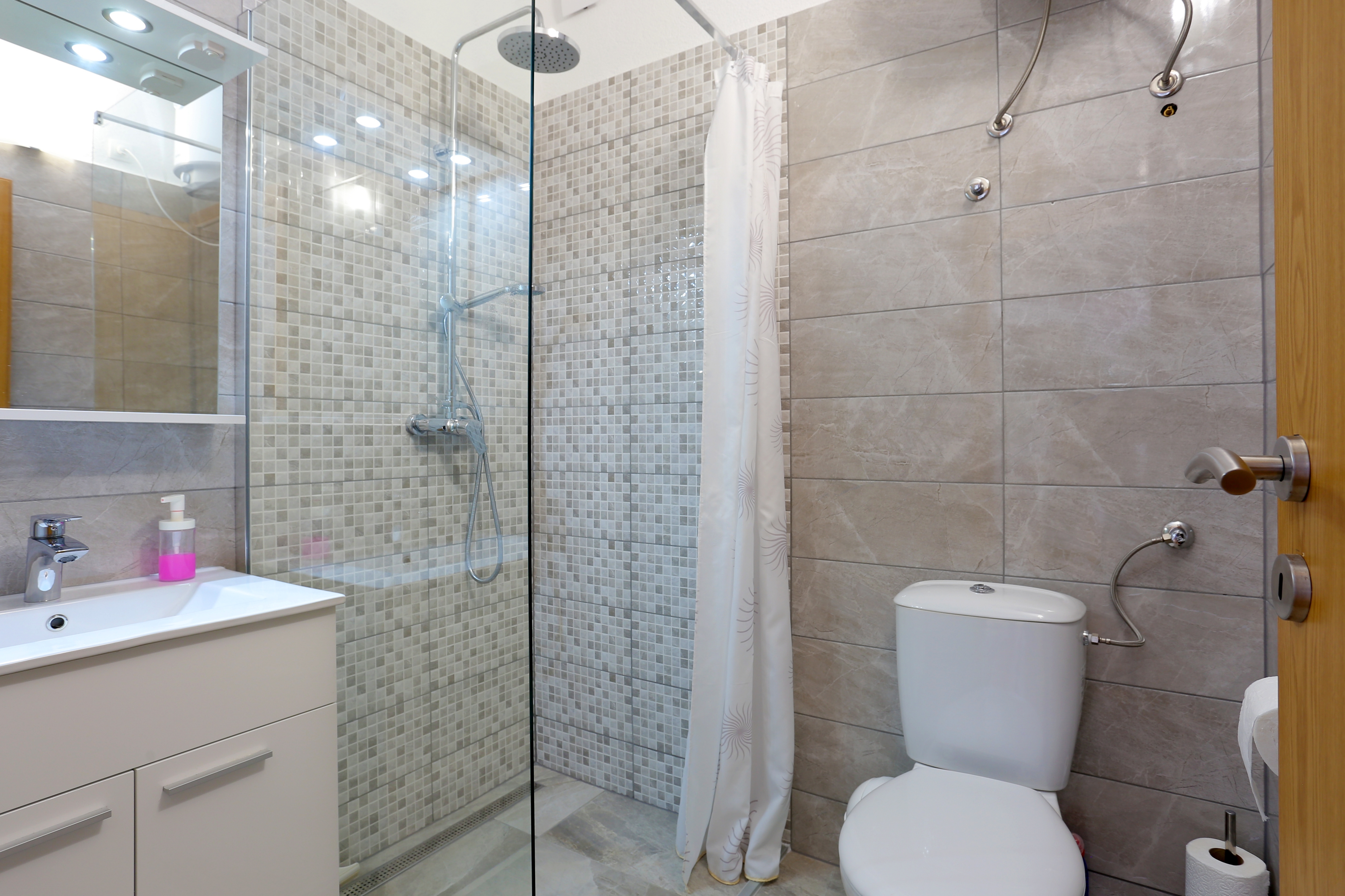 One bedroom apartment with balcony and sea view Rogoznica  A-c