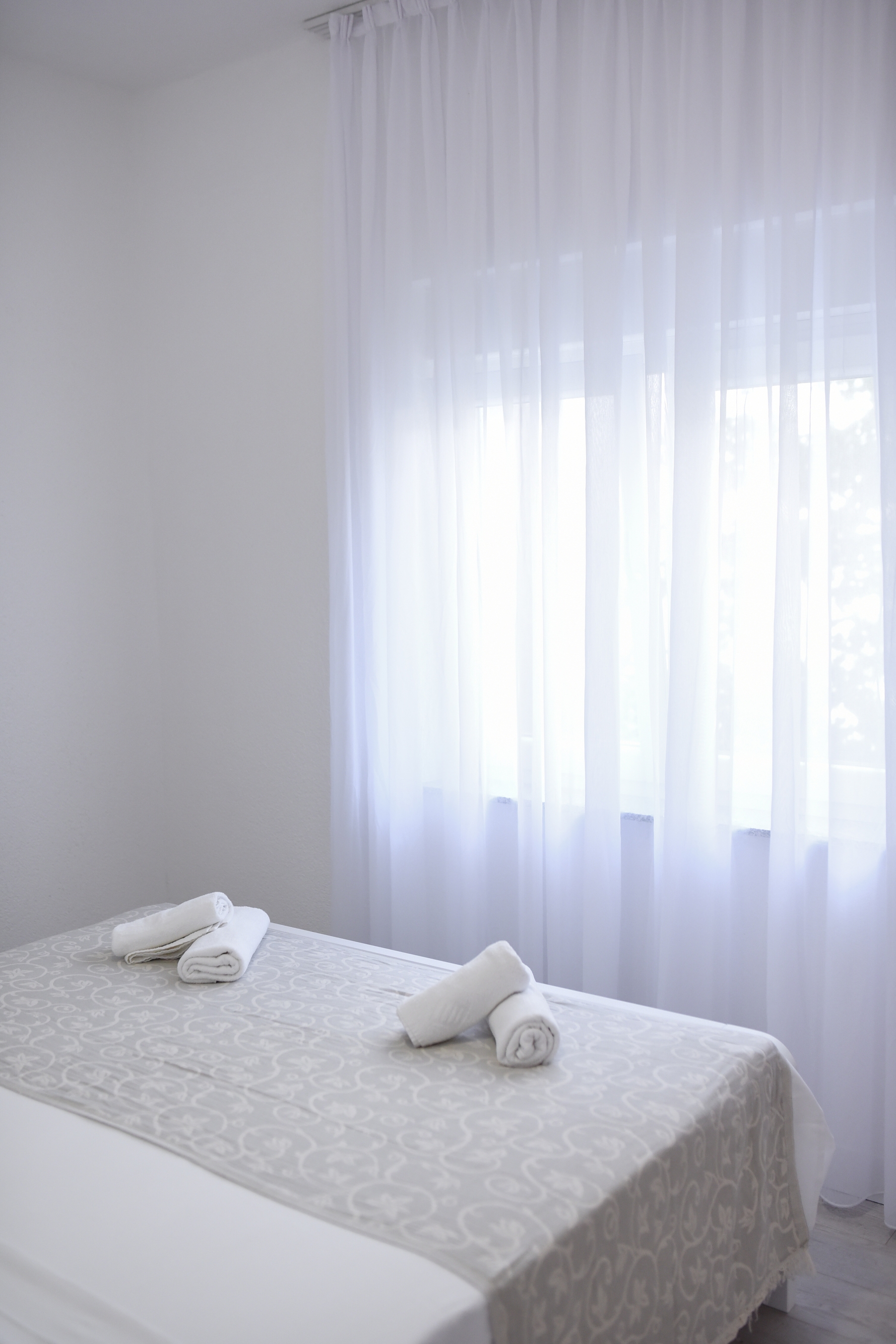 Three bedroom apartment with terrace and sea view Makarska  A-d