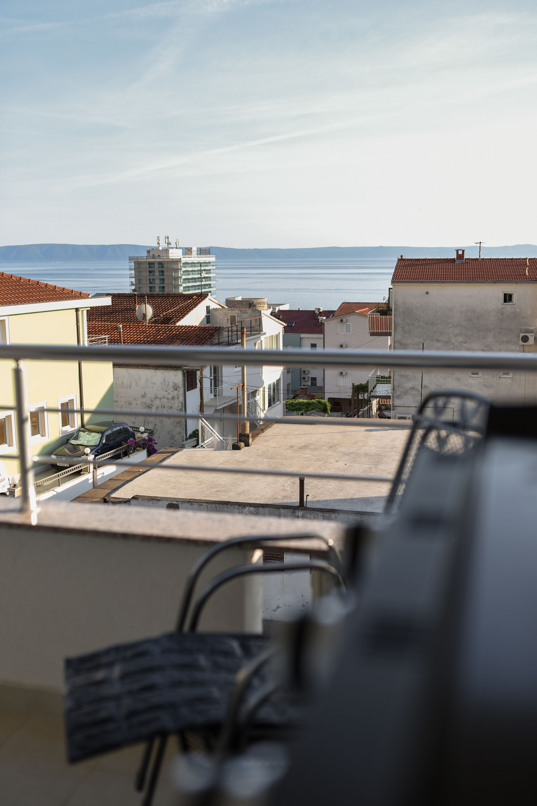 Three bedroom apartment with terrace and sea view Makarska  A-d