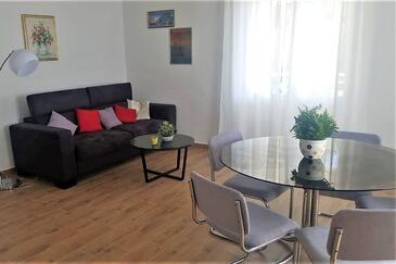Stupin Čeline, Гостиная в размещении типа apartment, доступный кондиционер и WiFi.