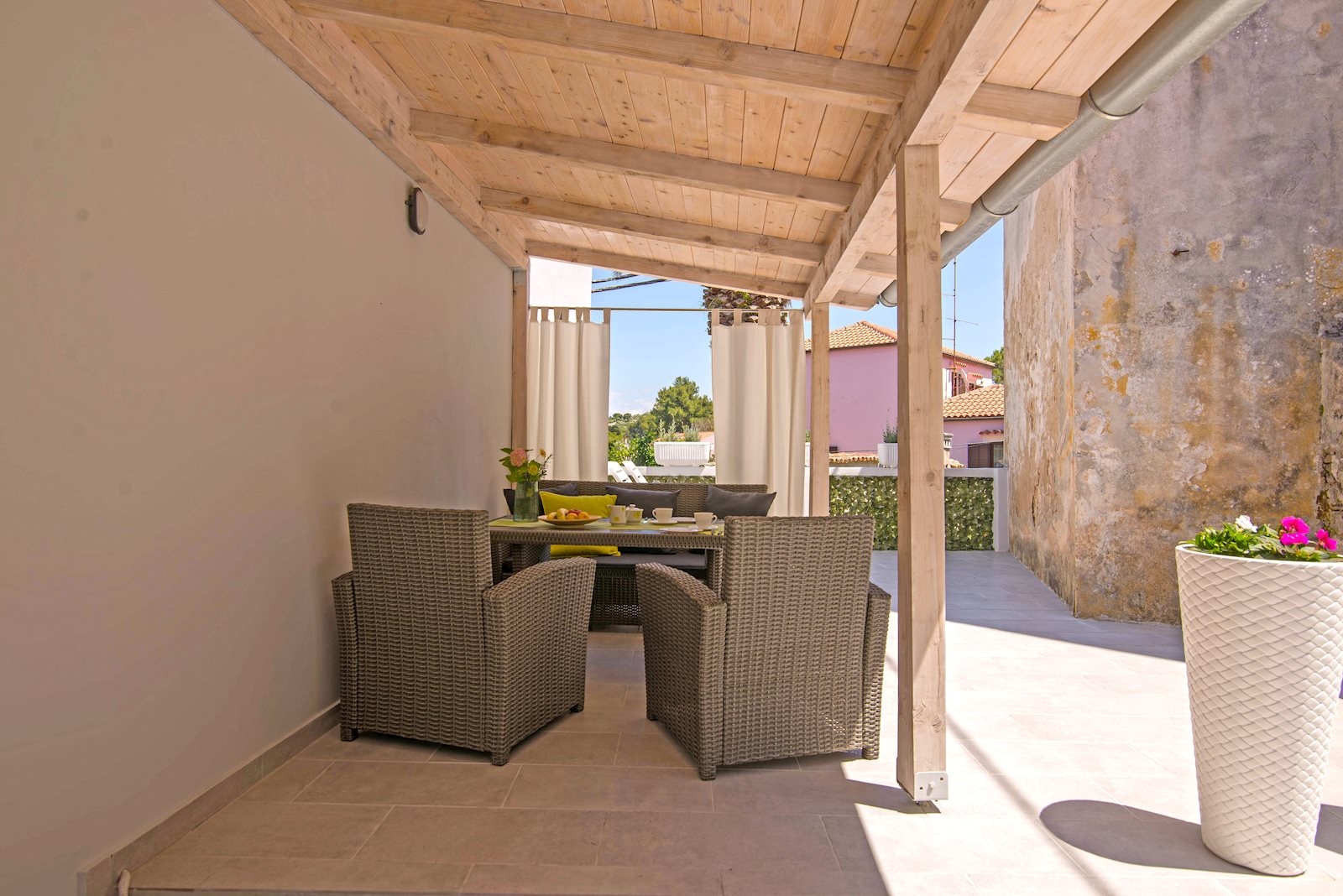One bedroom apartment with terrace Veli Lošinj, Lošinj  A-a