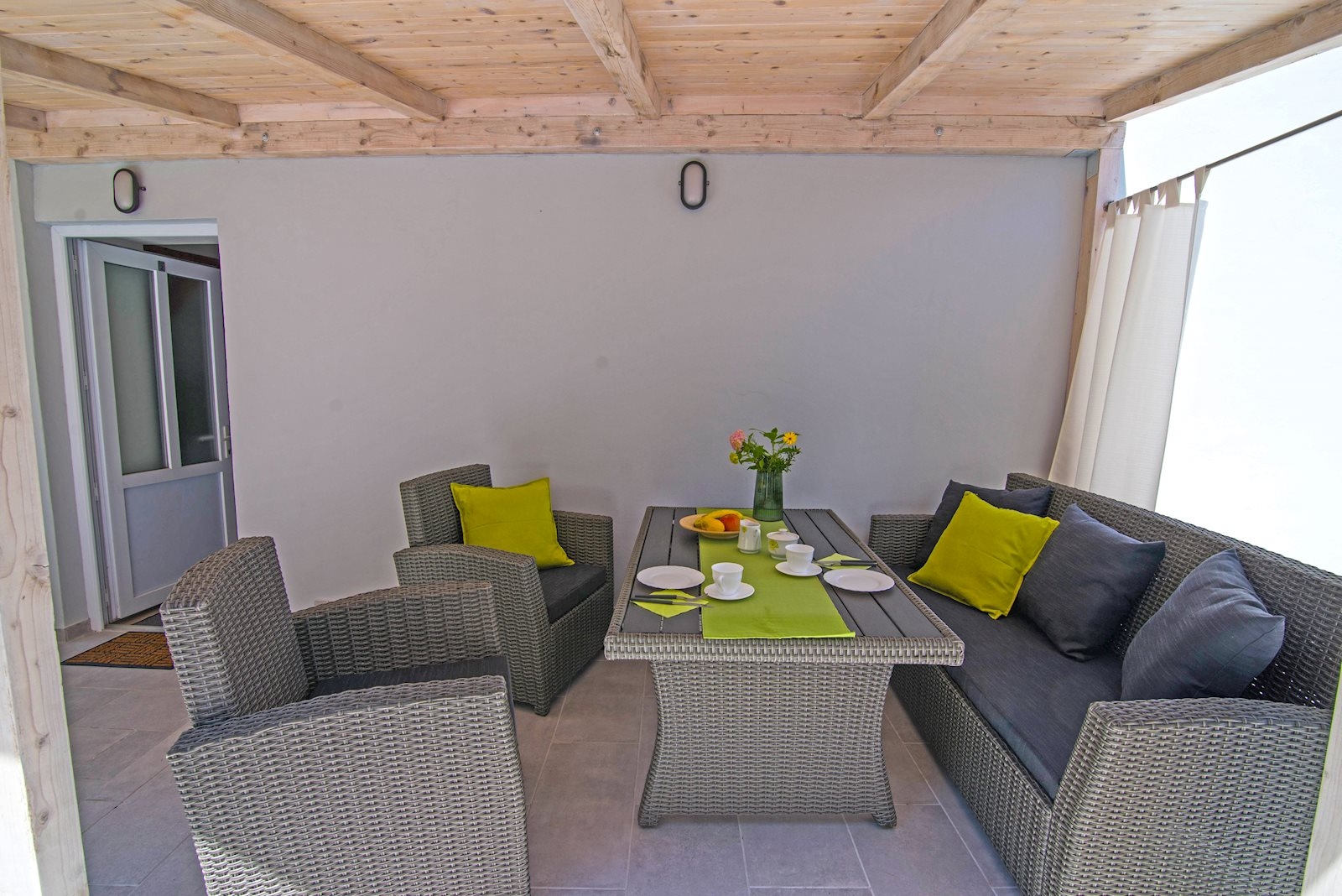One bedroom apartment with terrace Veli Lošinj, Lošinj  A-a