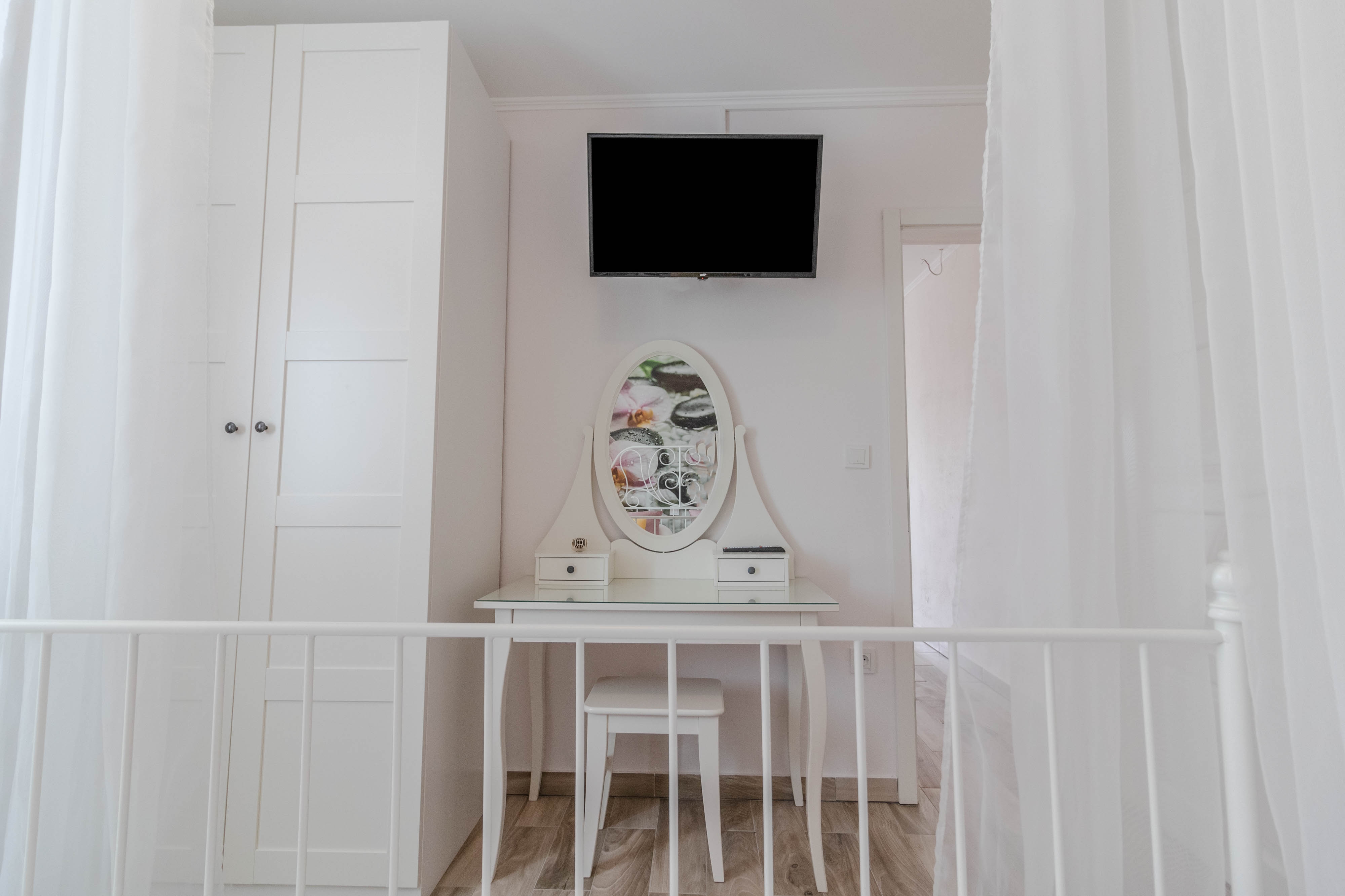 One bedroom apartment with balcony and sea view Banjol, Rab  A-c