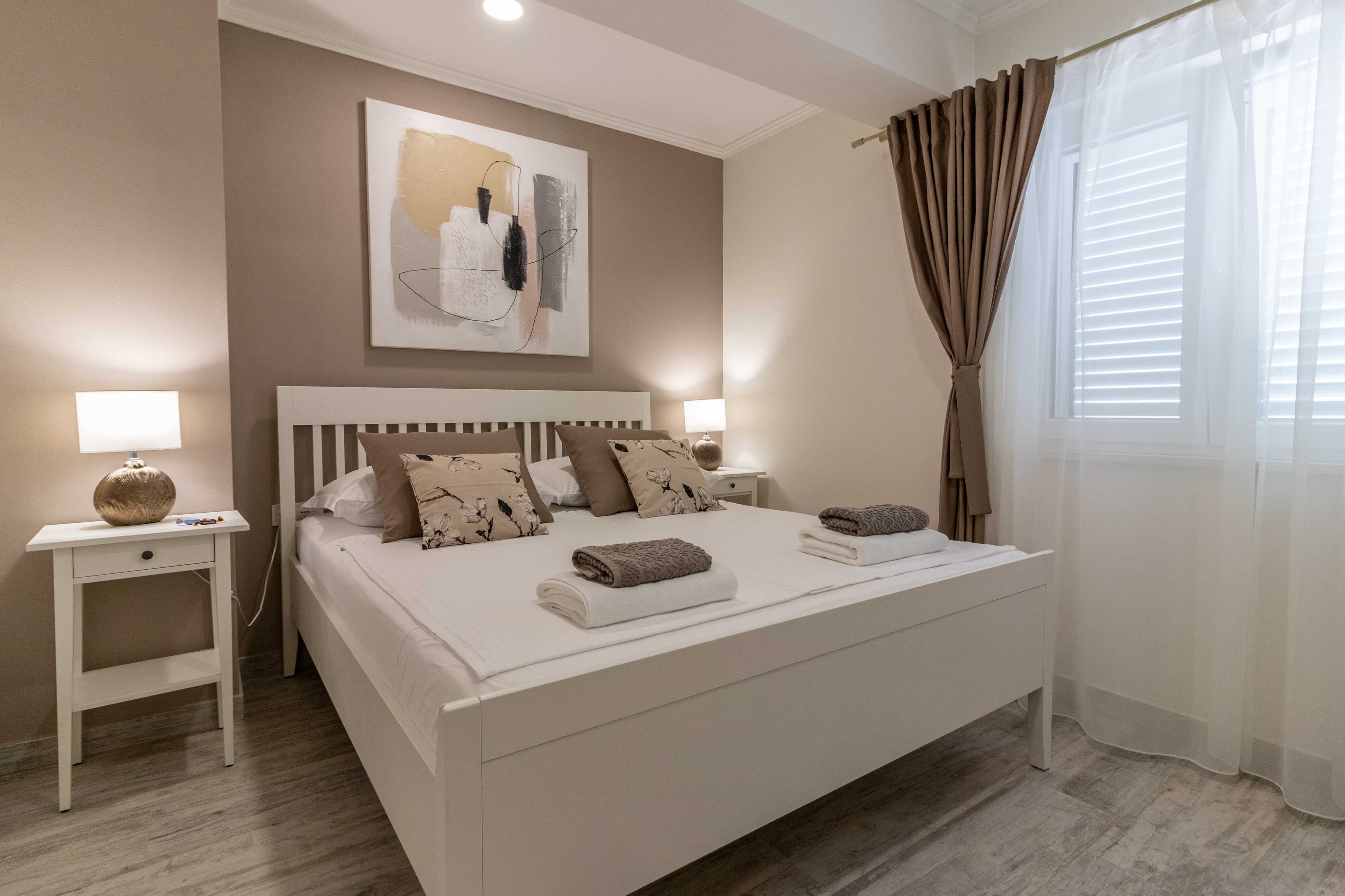 Two bedroom apartment with balcony and sea view Banjol, Rab  A-d
