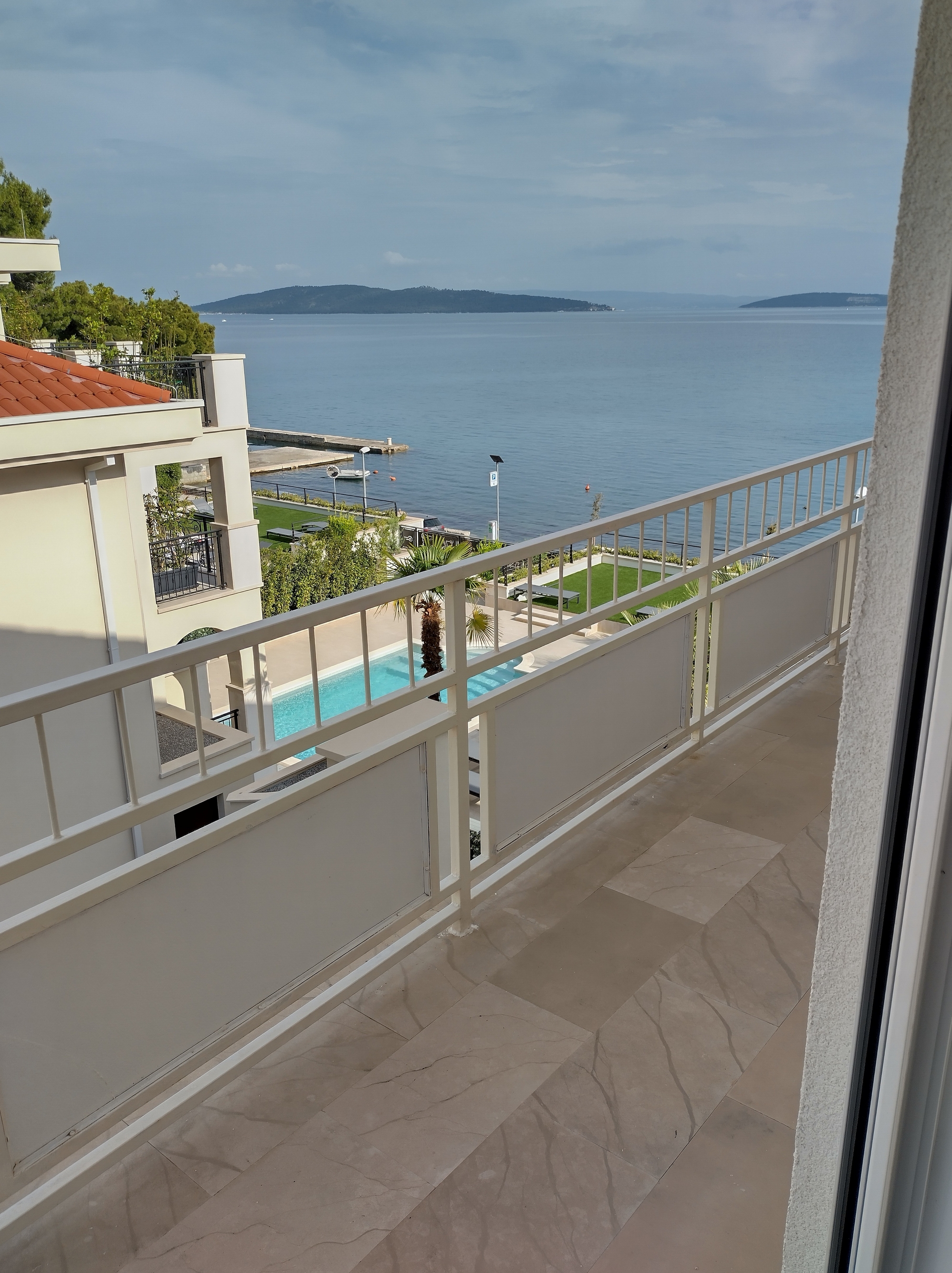 Two bedroom apartment near beach Kaštel Stari, Kaštela  A-a
