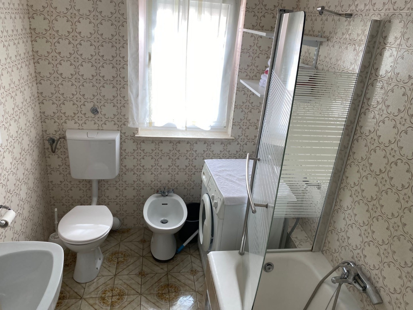 Two bedroom apartment near beach Kaštel Stari, Kaštela  A-a
