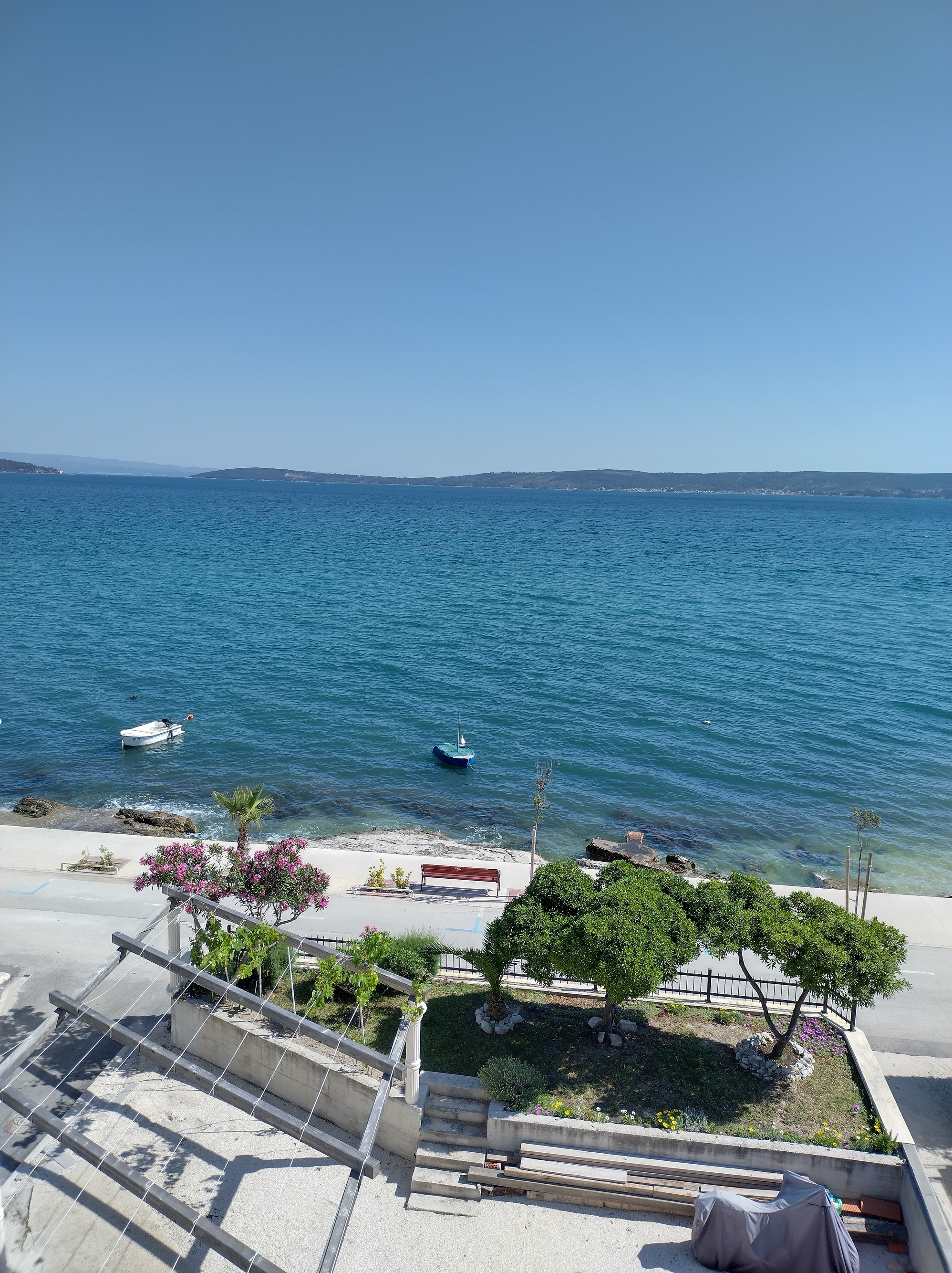 Two bedroom apartment near beach Kaštel Stari, Kaštela  A-a