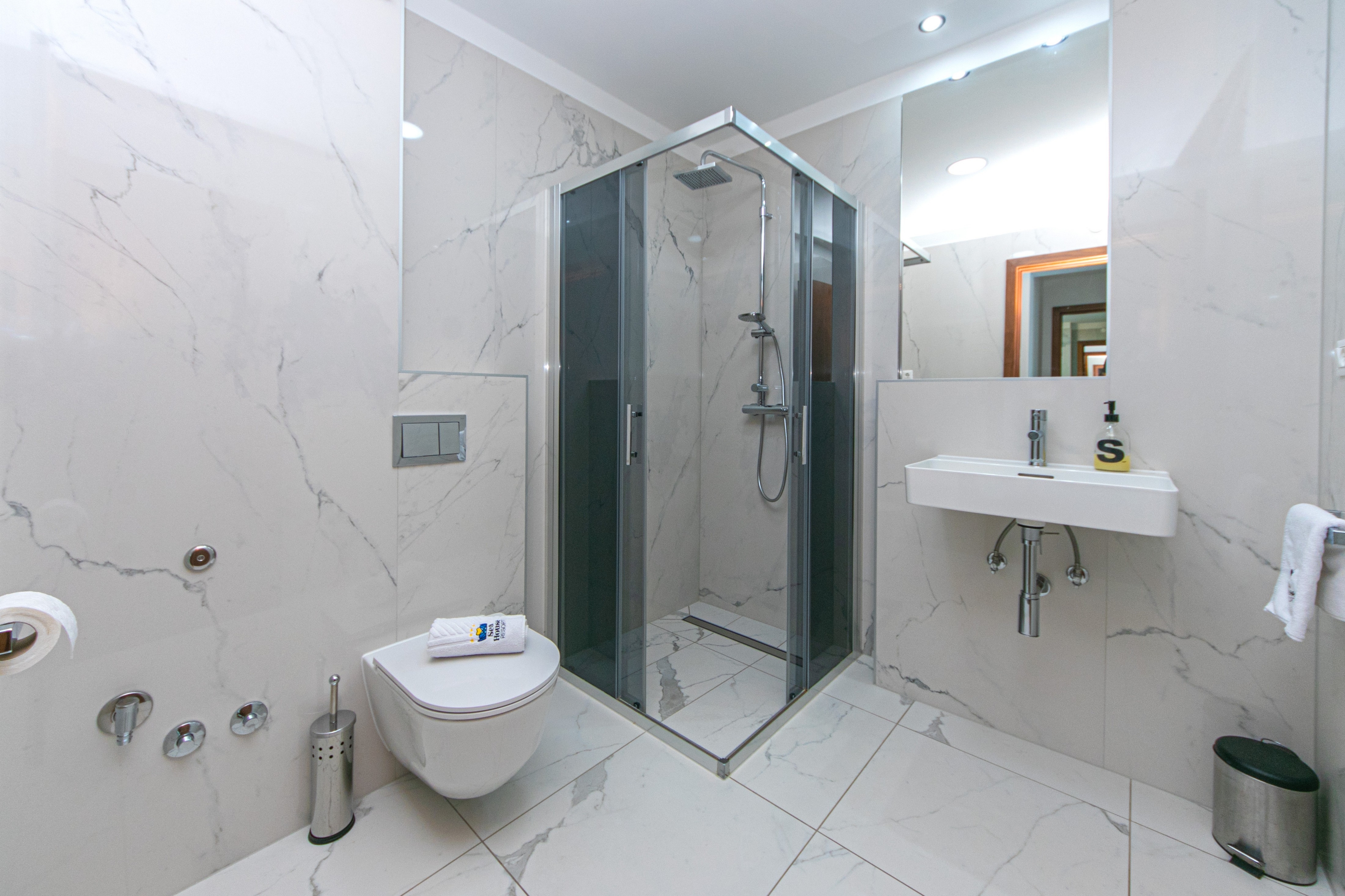 Two bedroom apartment with terrace and sea view Brela, Makarska  A-f