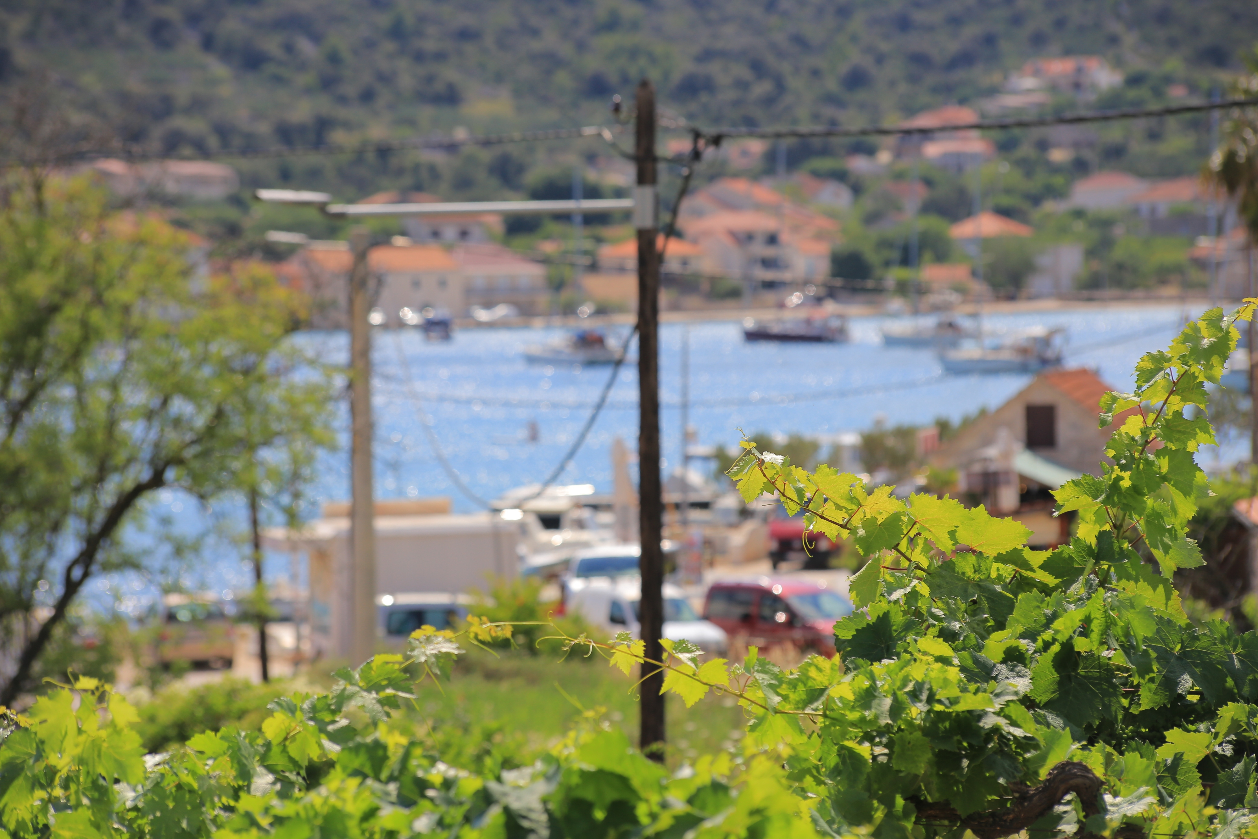 Two bedroom apartment with terrace and sea view Vinišće, Trogir  A-a