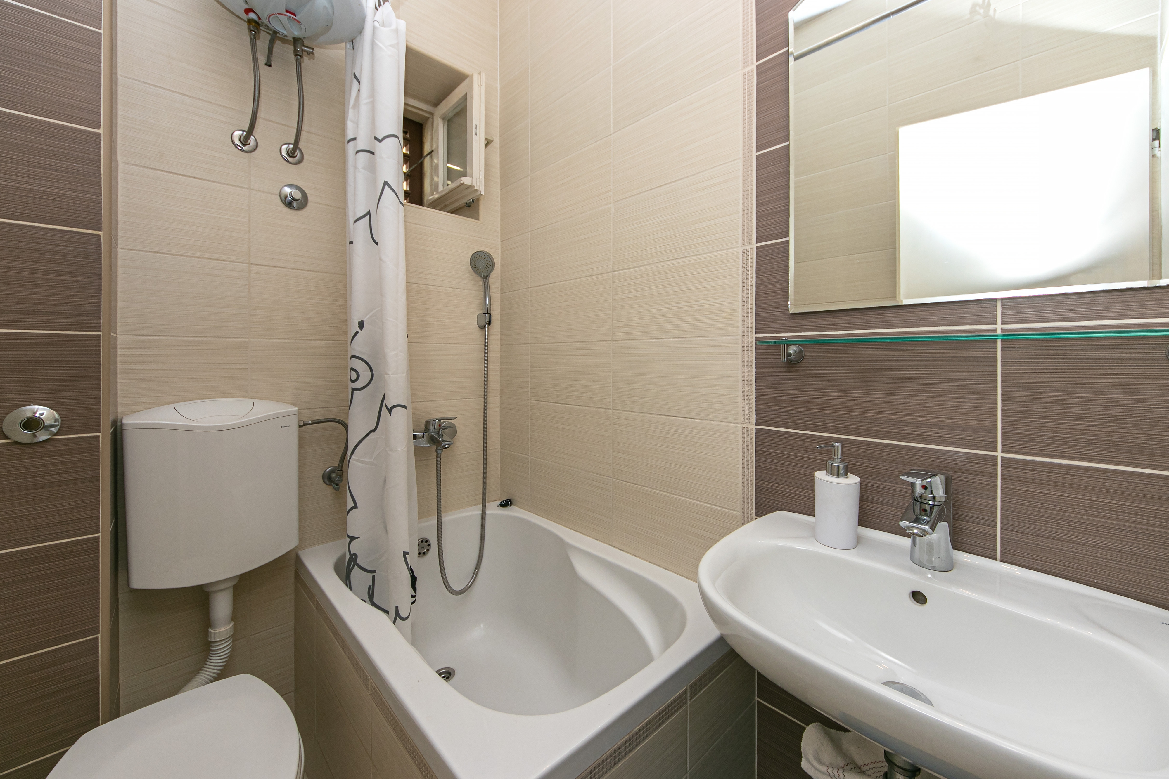 Three bedroom apartment with terrace Tučepi, Makarska  A-a