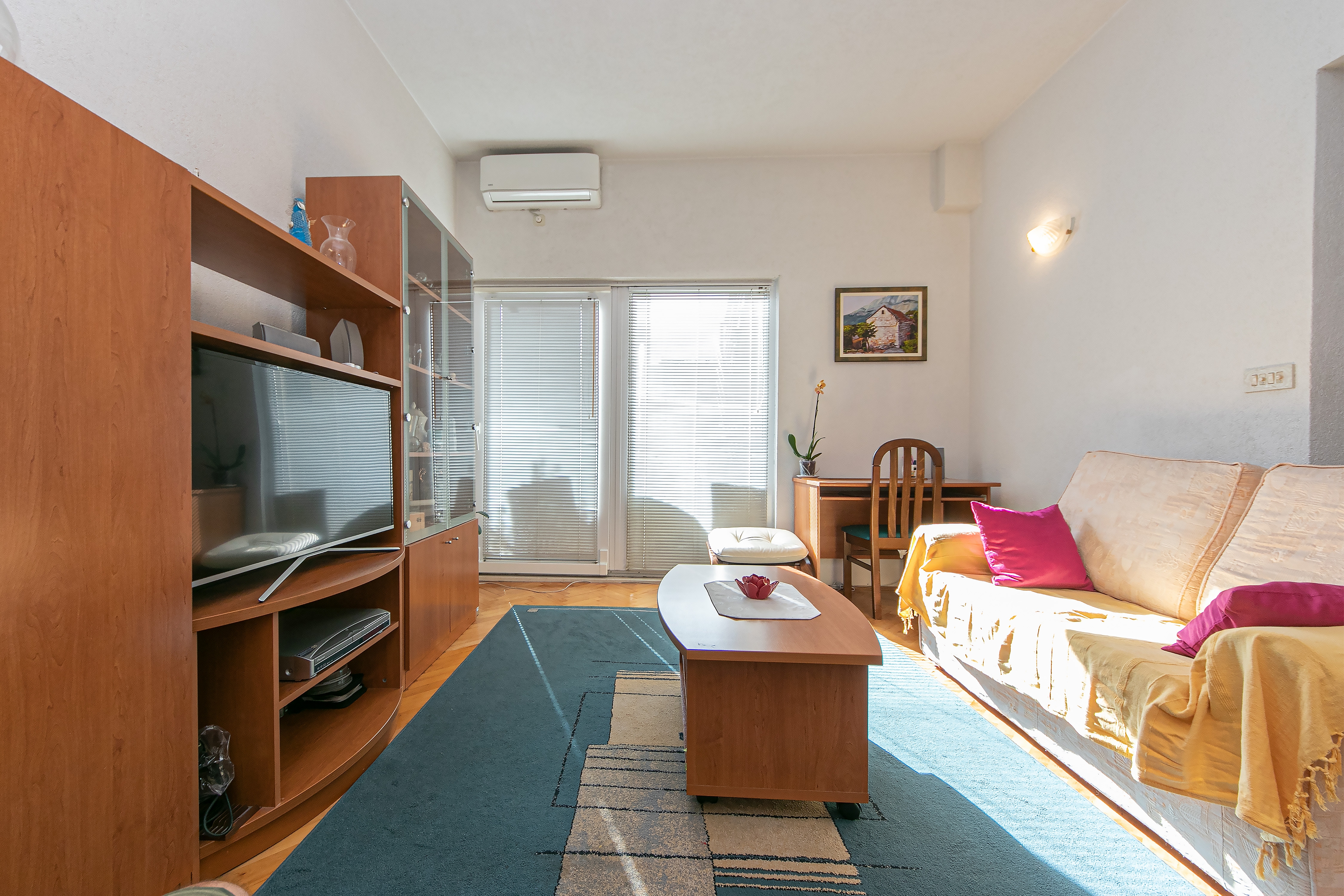 Three bedroom apartment with terrace Tučepi, Makarska (A-19857-a)