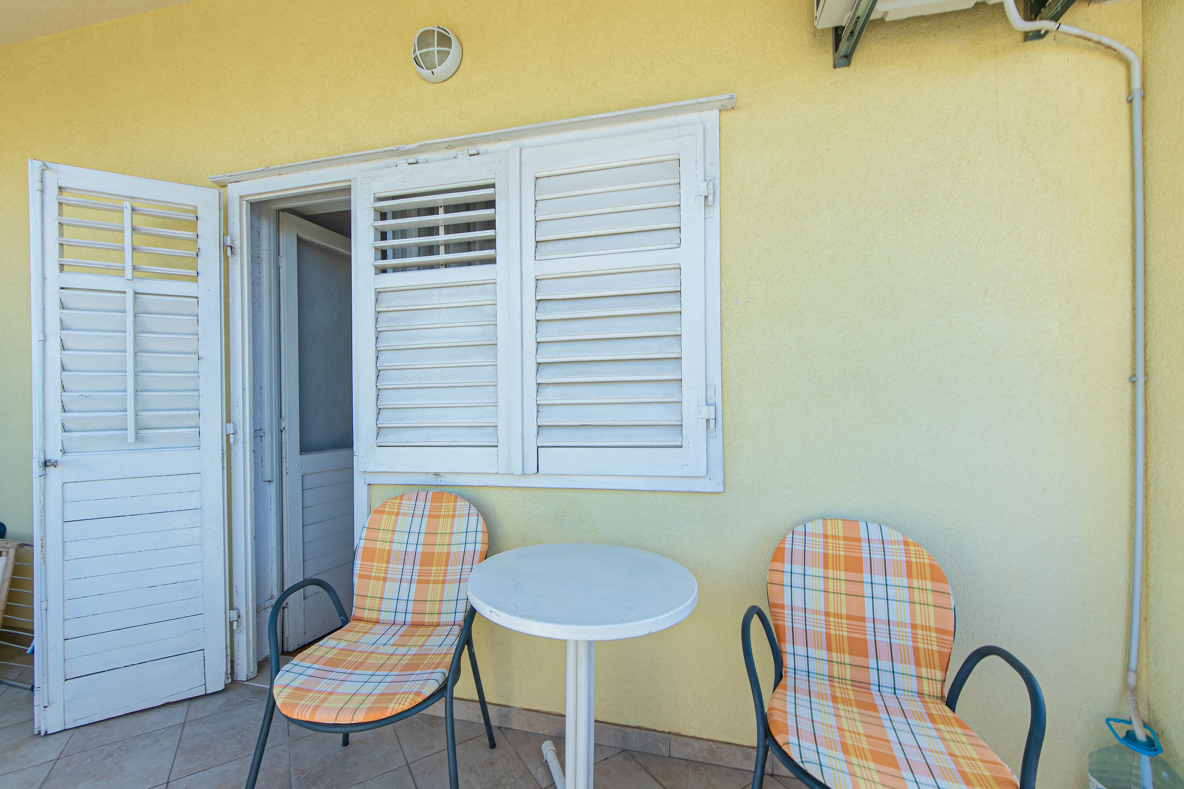 Three bedroom apartment with terrace Tučepi, Makarska  A-a