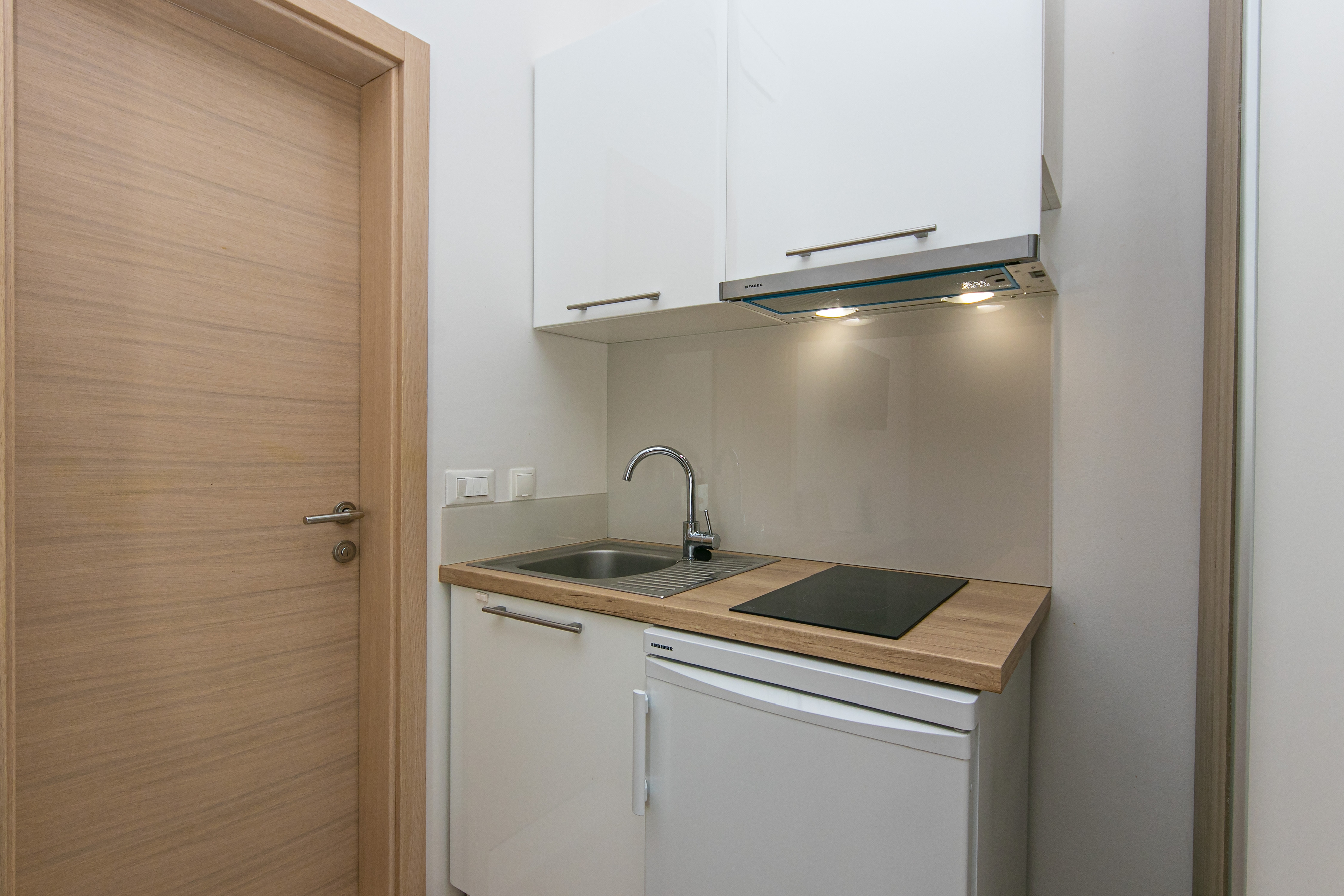 Studio flat with balcony Tučepi, Makarska (AS-19857-a)