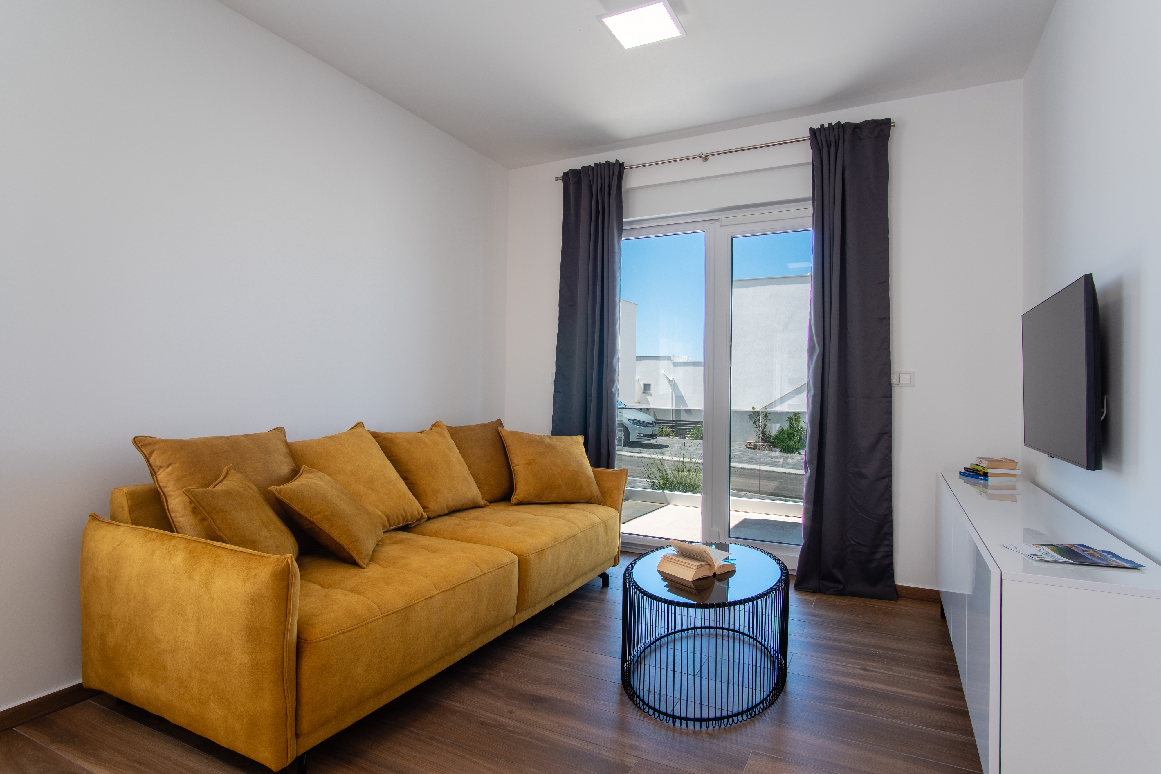 Two bedroom apartment with balcony and sea view Šimuni, Pag  A-a