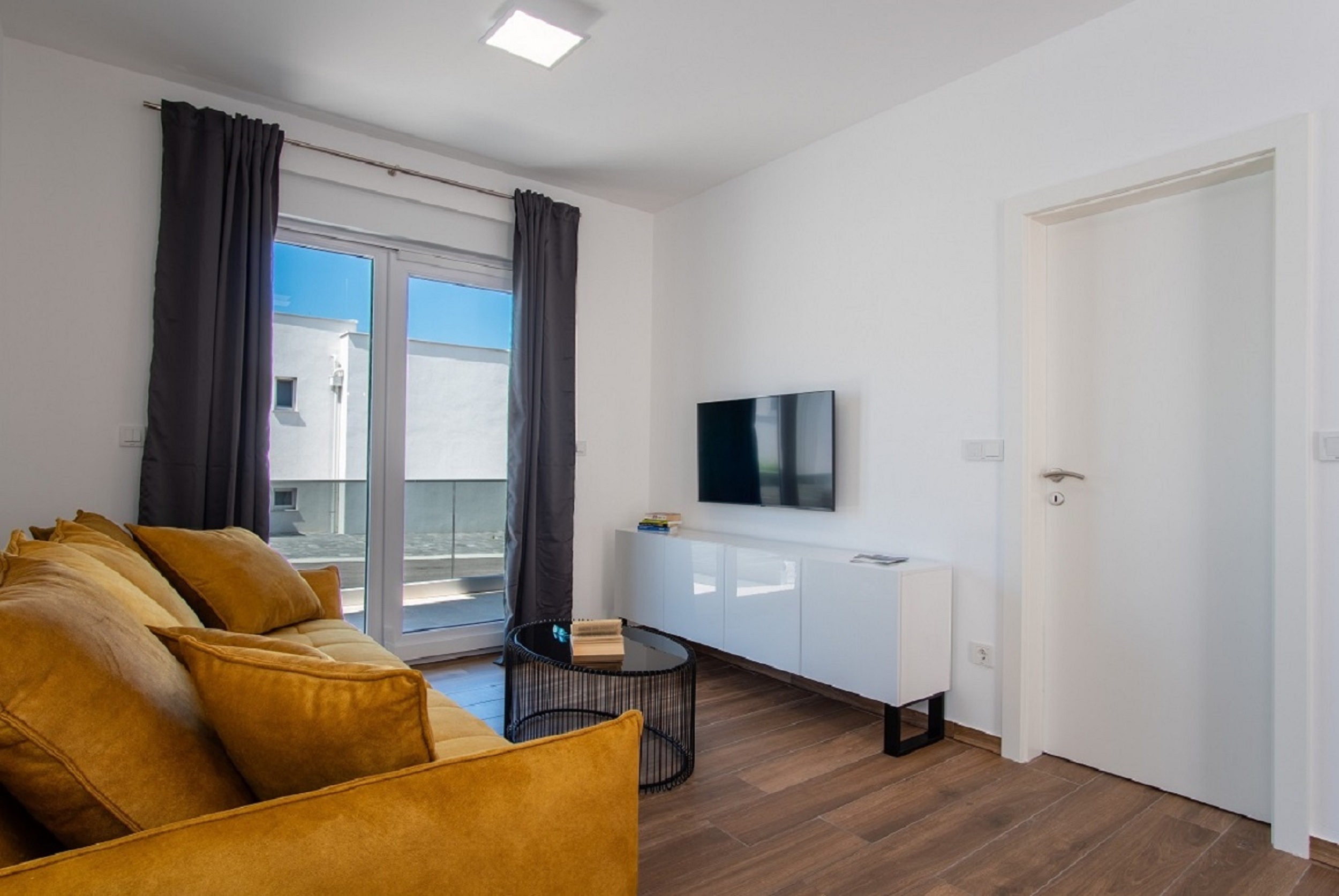 Two bedroom apartment with balcony and sea view Šimuni, Pag  A-a