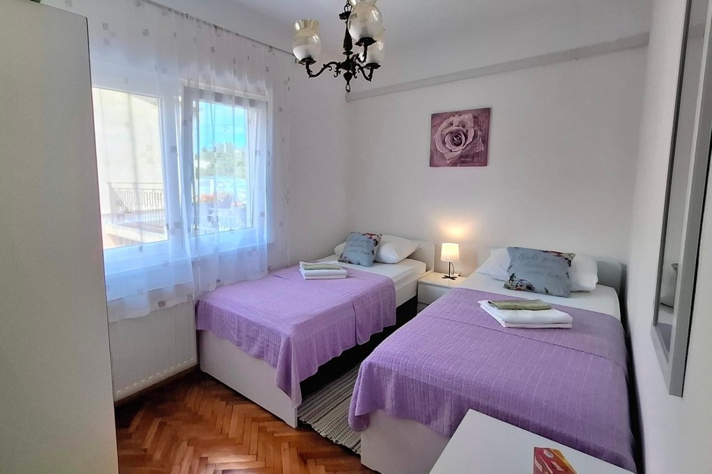 Two bedroom apartment with terrace and sea view Bribir, Novi Vinodolski  A-a