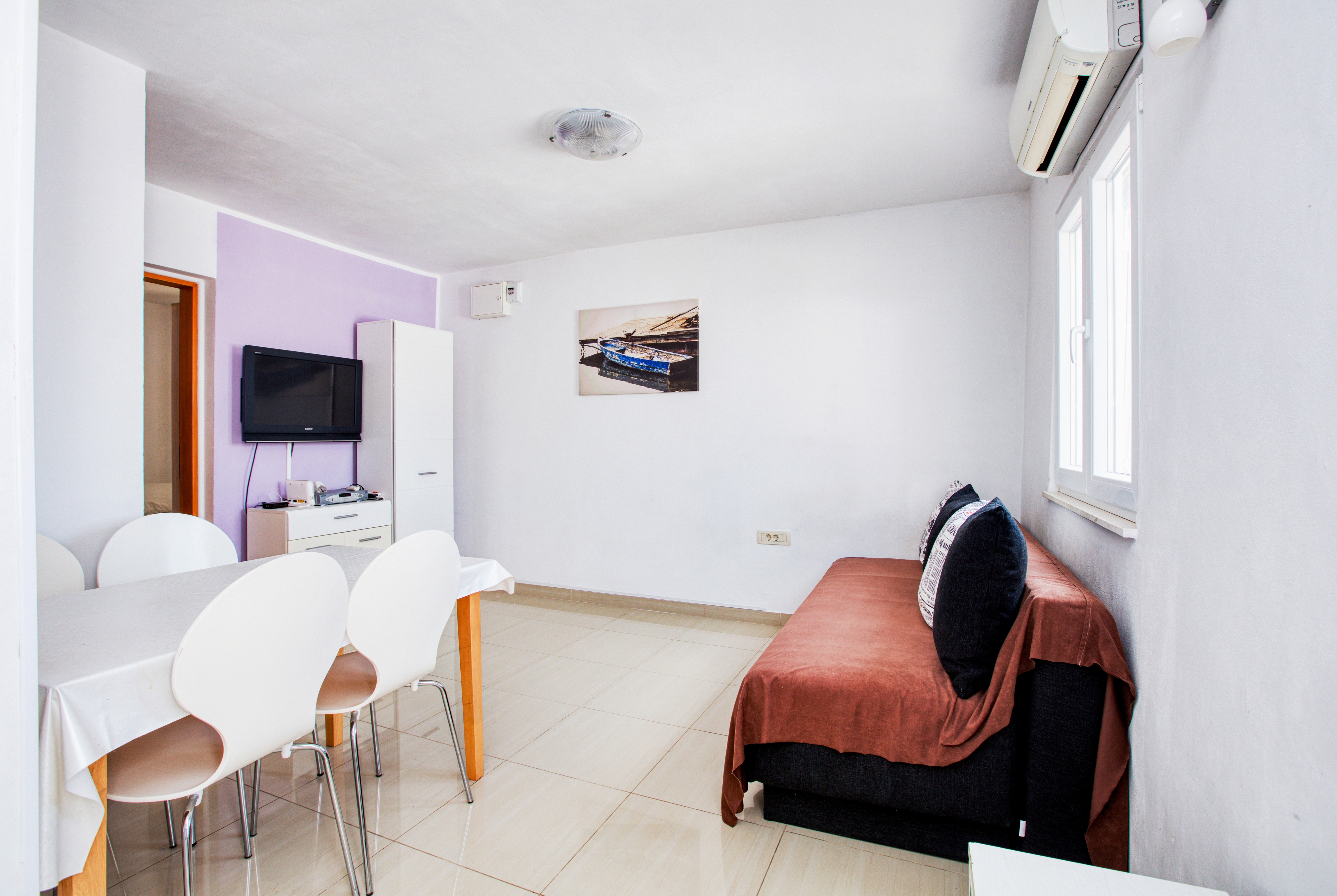 Three bedroom apartment near beach Šparadići, Šibenik (A-19870-c) Three bedroom apartment near beach Šparadići, Šibenik (A-19870-c)