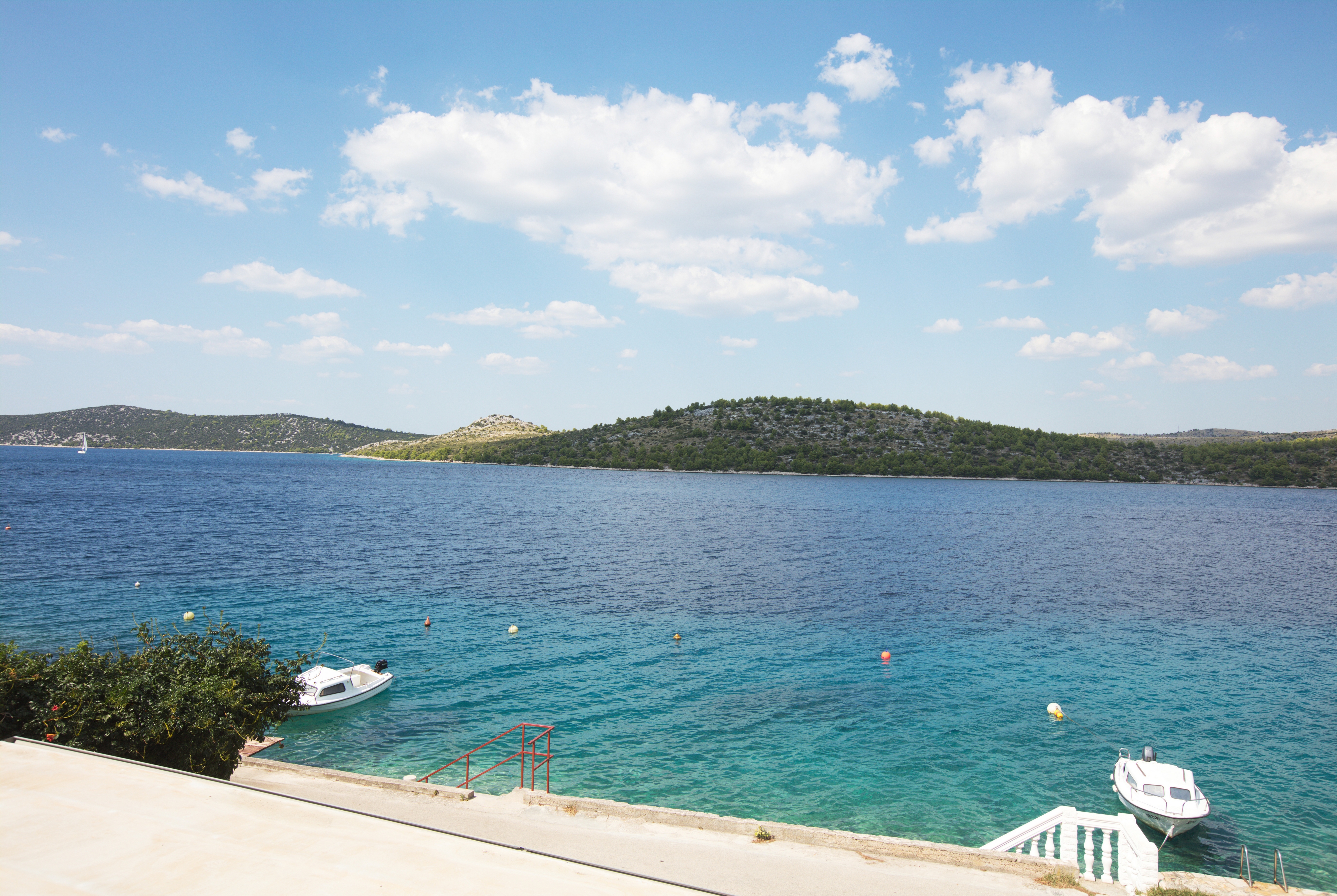 Three bedroom apartment near beach Šparadići, Šibenik  A-c
