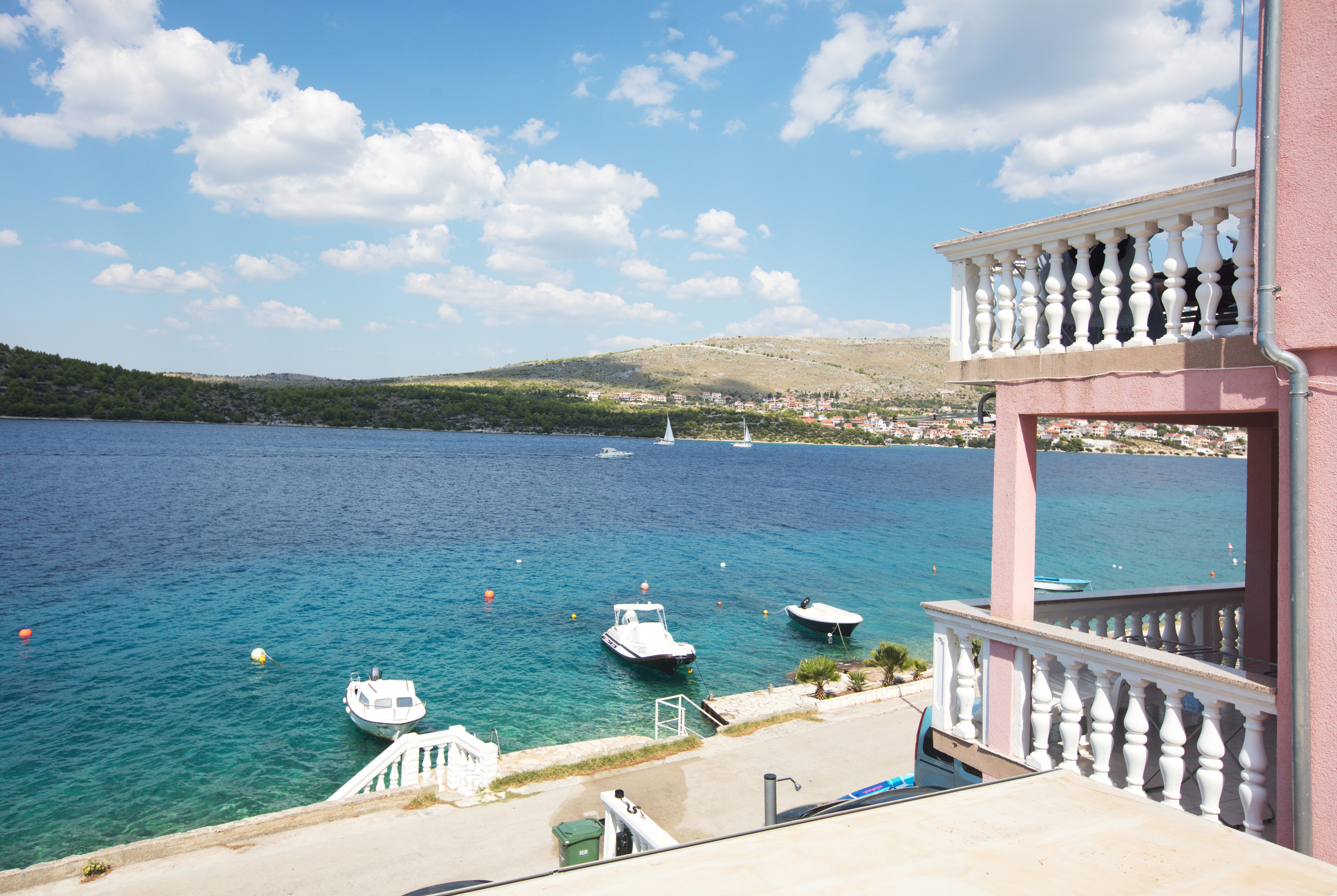 Three bedroom apartment near beach Šparadići, Šibenik  A-c