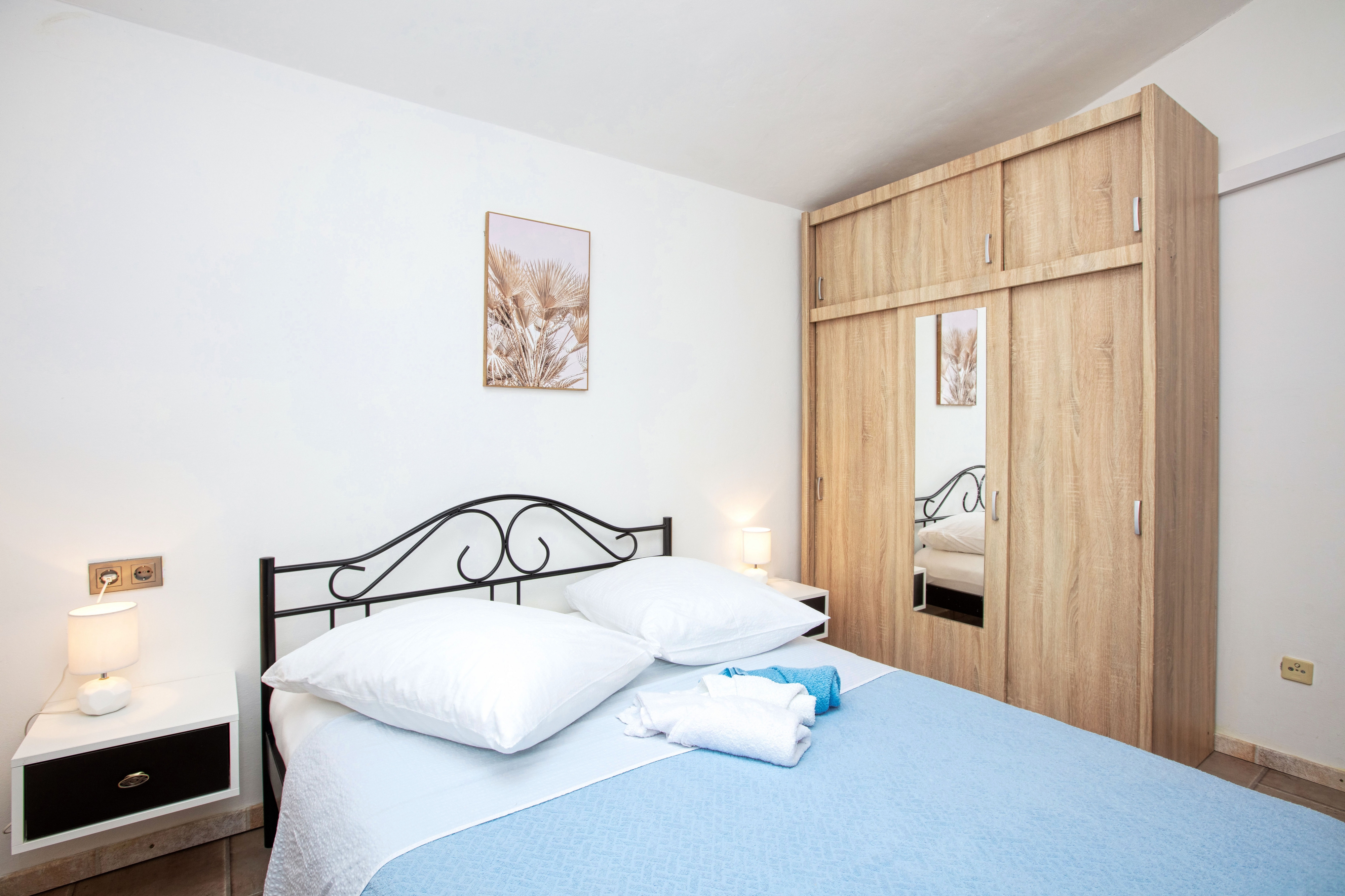 Comfortable and spacious house with terrace Stupin Čeline, Rogoznica  K