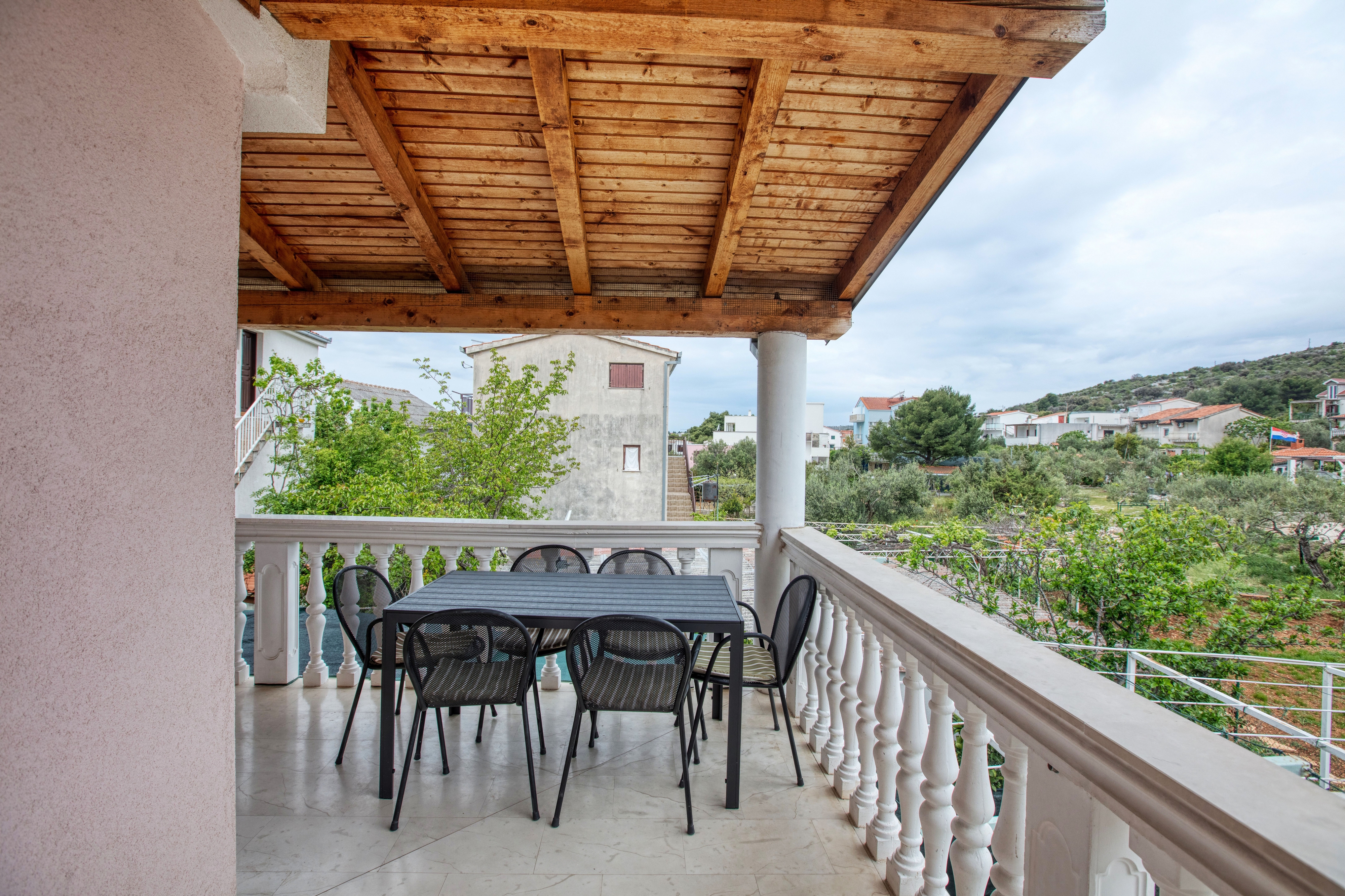 Comfortable and spacious house with terrace Stupin Čeline, Rogoznica  K