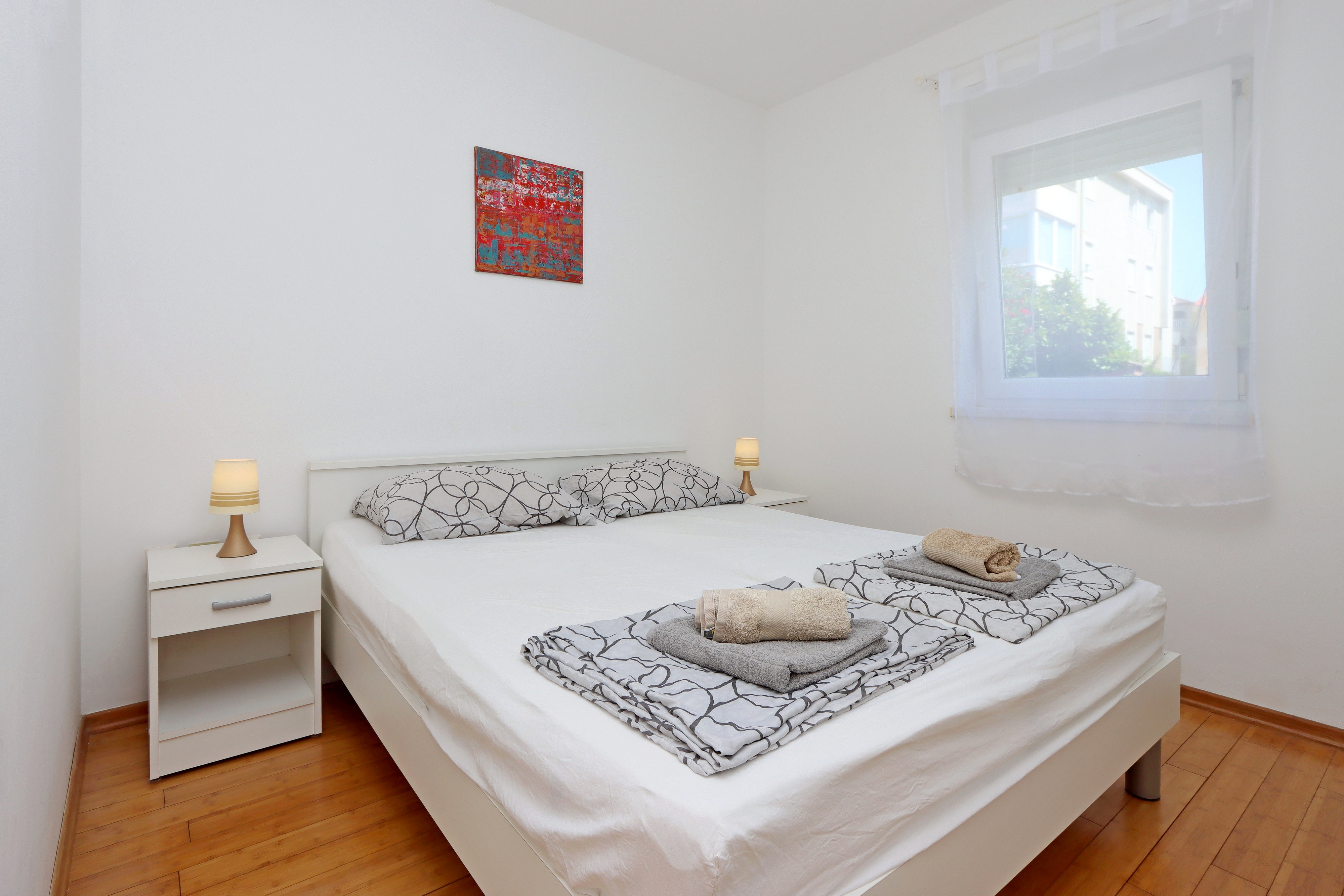 Two bedroom apartment with terrace Novalja, Pag  A-a