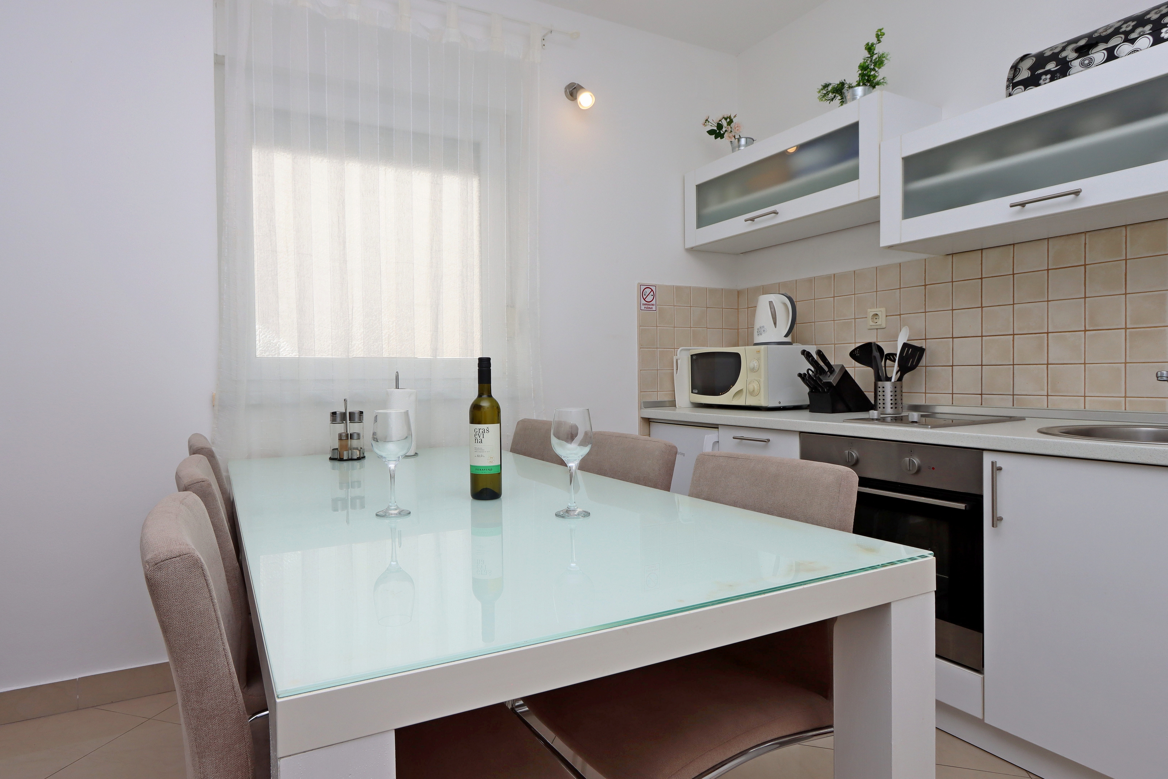 Two bedroom apartment with terrace Novalja, Pag  A-a