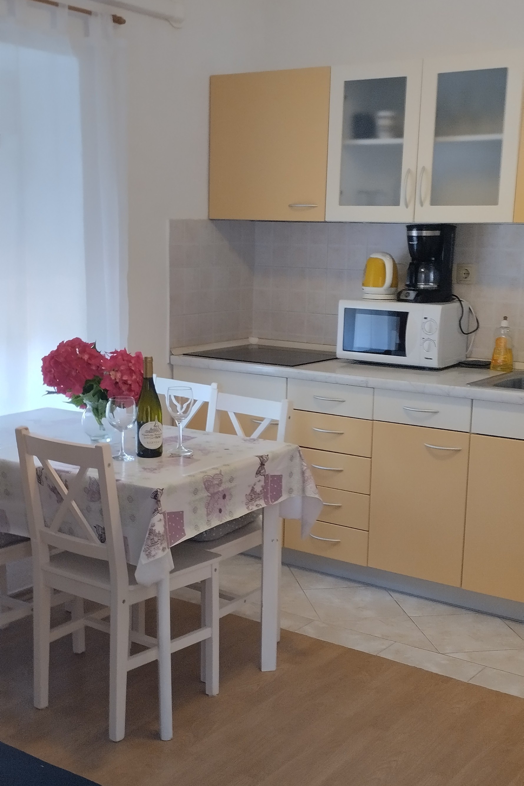 One bedroom apartment with balcony and sea view Lopar, Rab (A-19896-b)