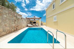 Holiday house with a swimming pool Prizba, Korcula - 199